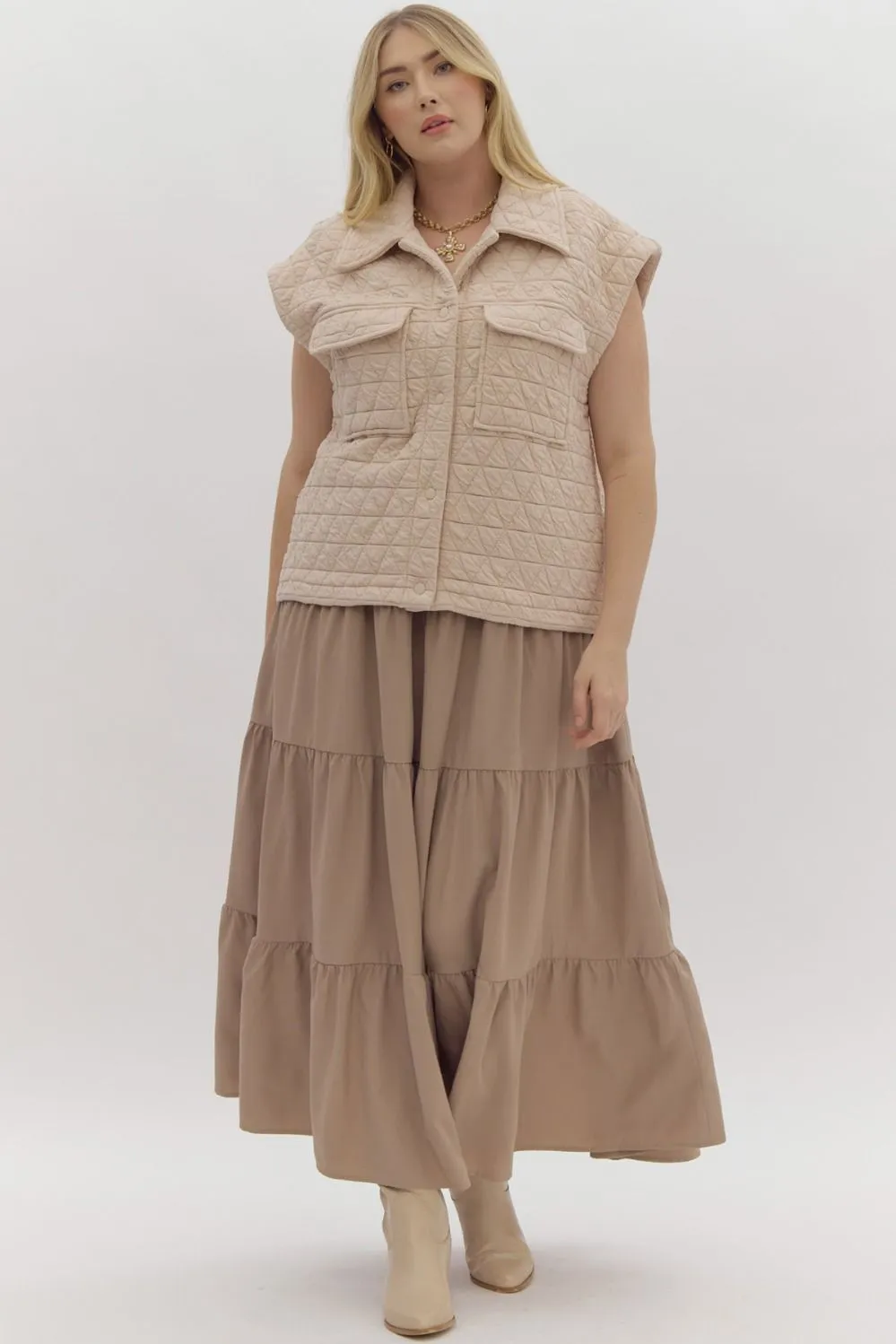 Keira Quilted Sleeveless Collared Button Down Vest || Ecru