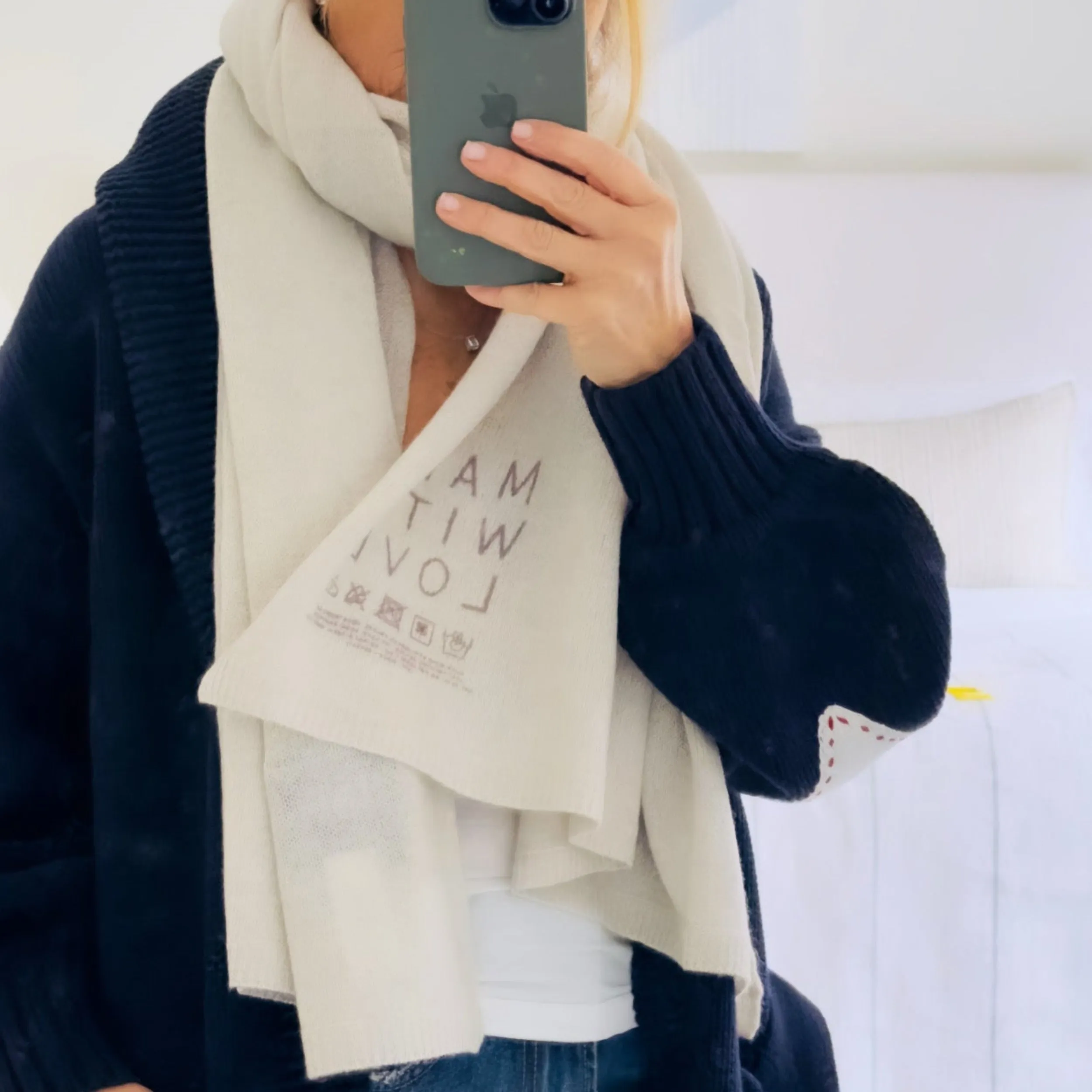 KR Cashmere Wrap