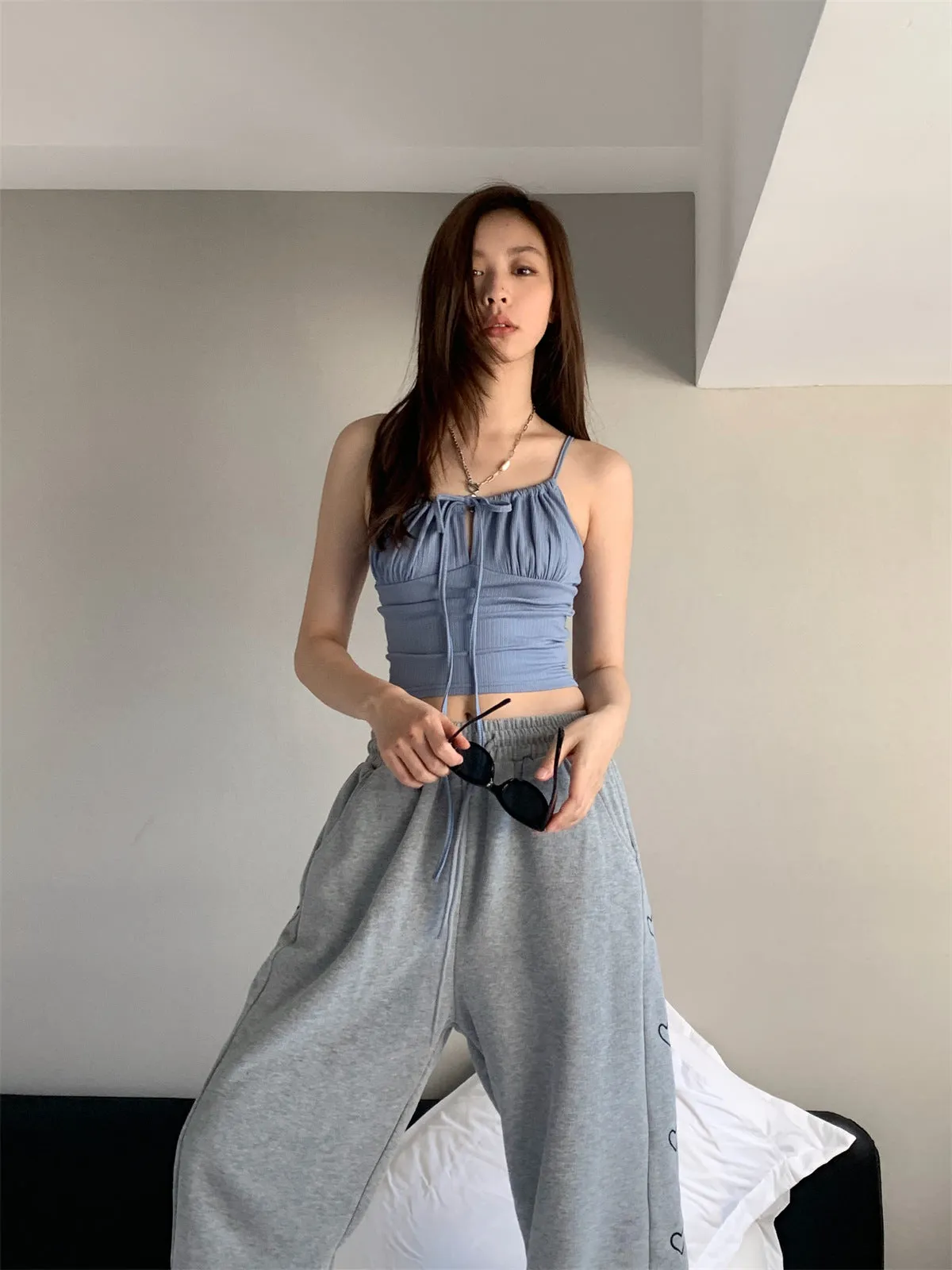 lace-up sleeveless tops