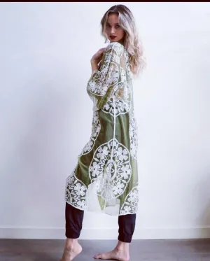 LACEY CAKES Kimono (green   white)
