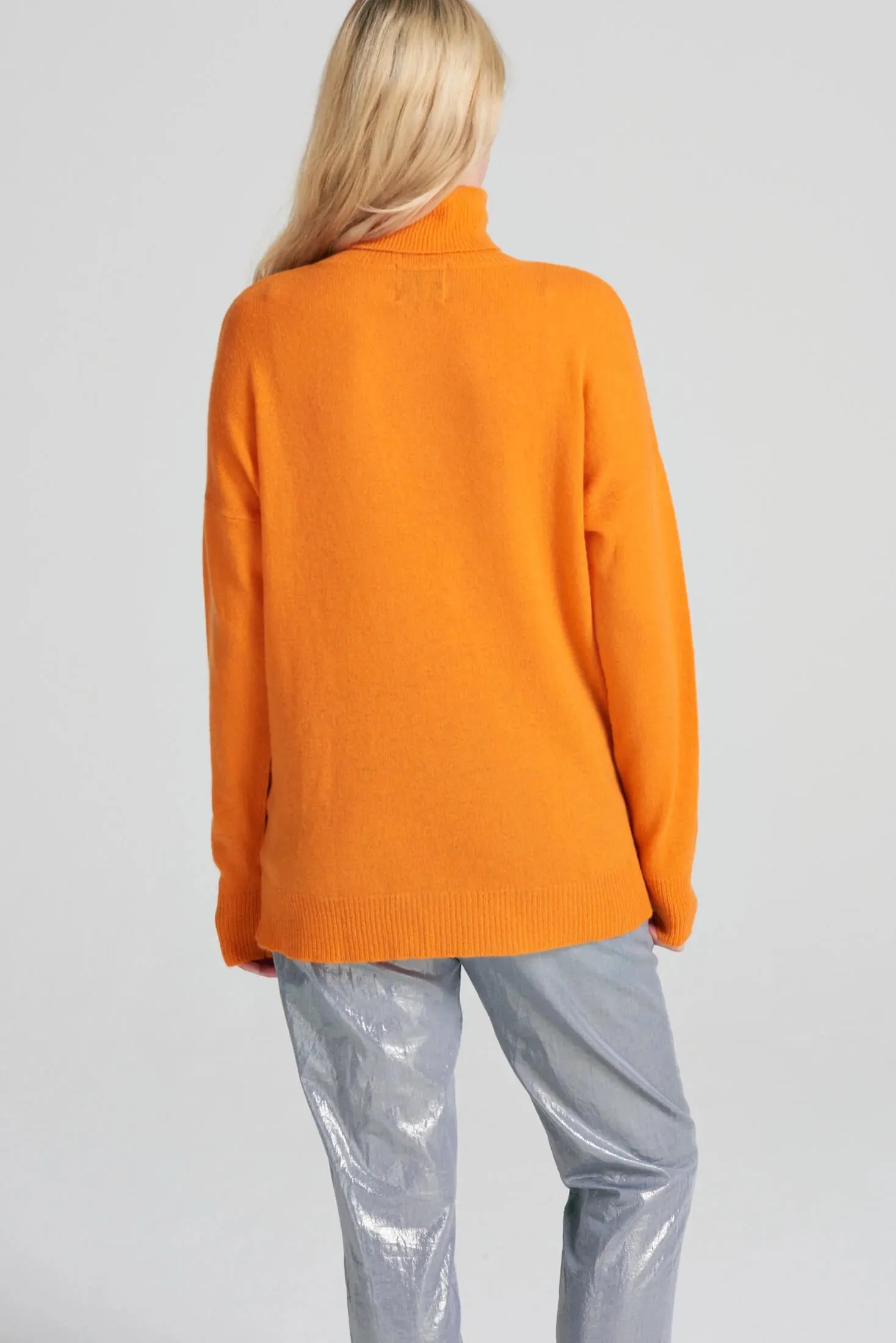 Lightweight Roll Collar