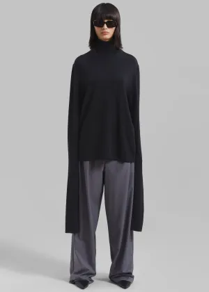 Logan Wool Extra Long Sleeve Turtleneck - Black