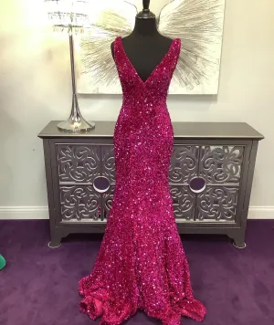 Long V Neck Fuchsia Prom Dress 2025 Magenta Sequin Mermaid Formal Dresses