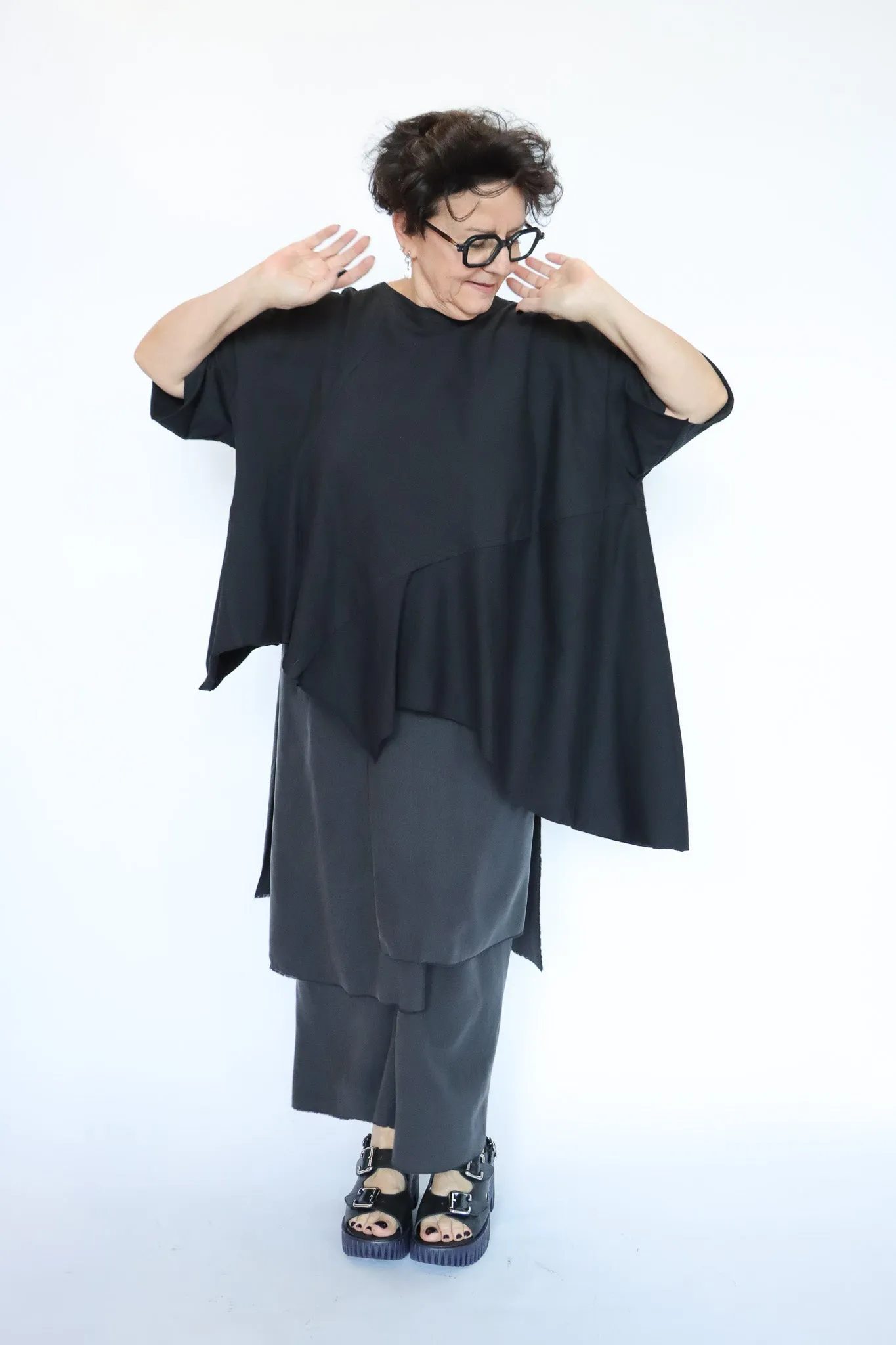 LOYKO Black Asymmetry T-Shirt