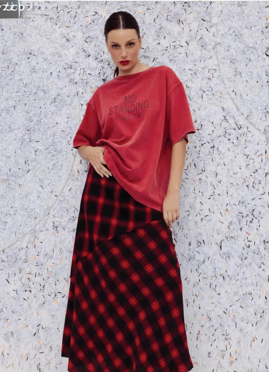 M.A Dainty II HORIZONTAL tee - red