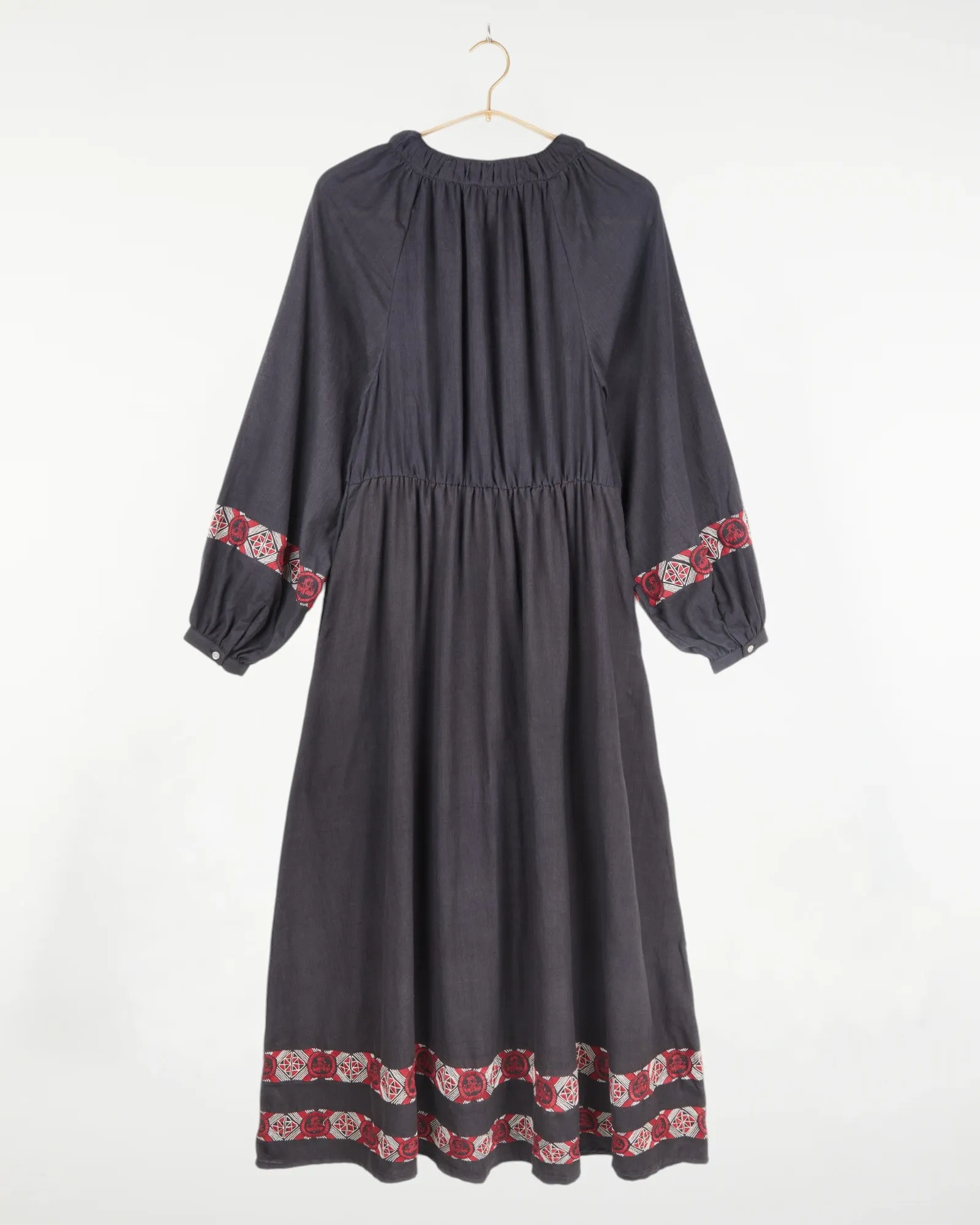 Mahira Dress Embroidered Black