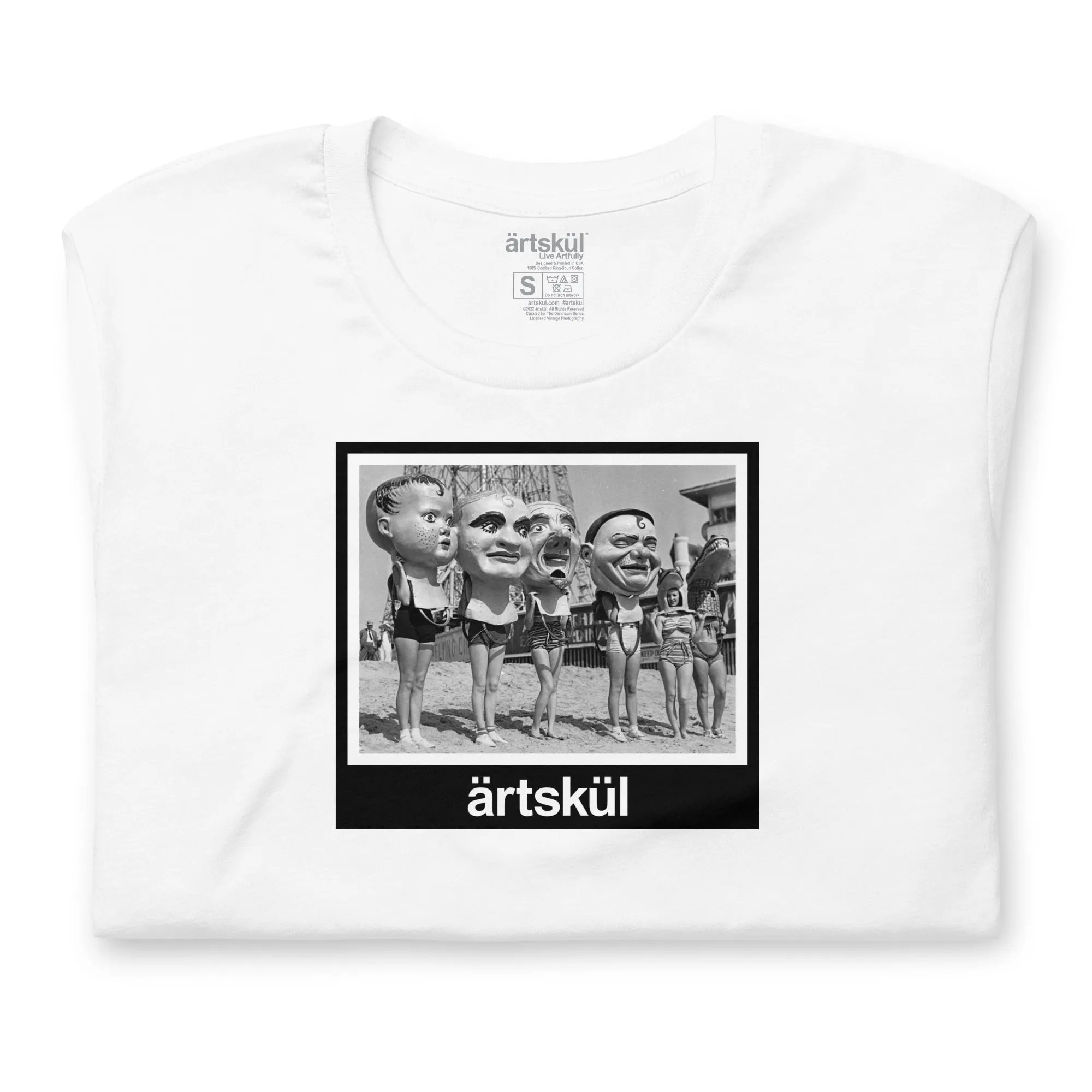 Masks on The Beach Graphic Tee | The Darkroom Series | ärtskül