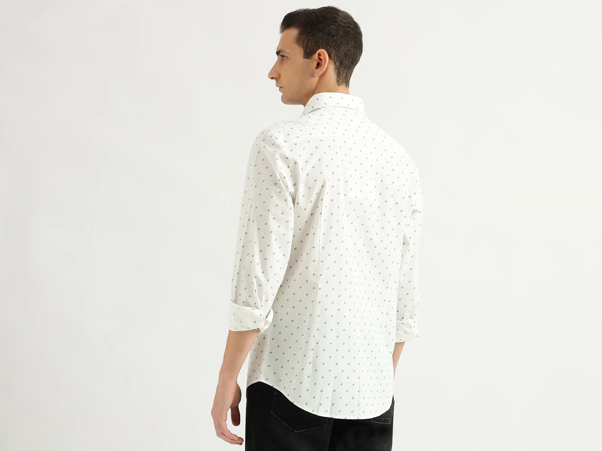 Men's Slim Fit Spread Collar Printed Shirts