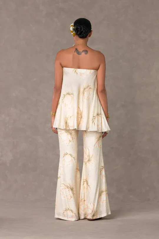 Nargis Pearl Cape Set