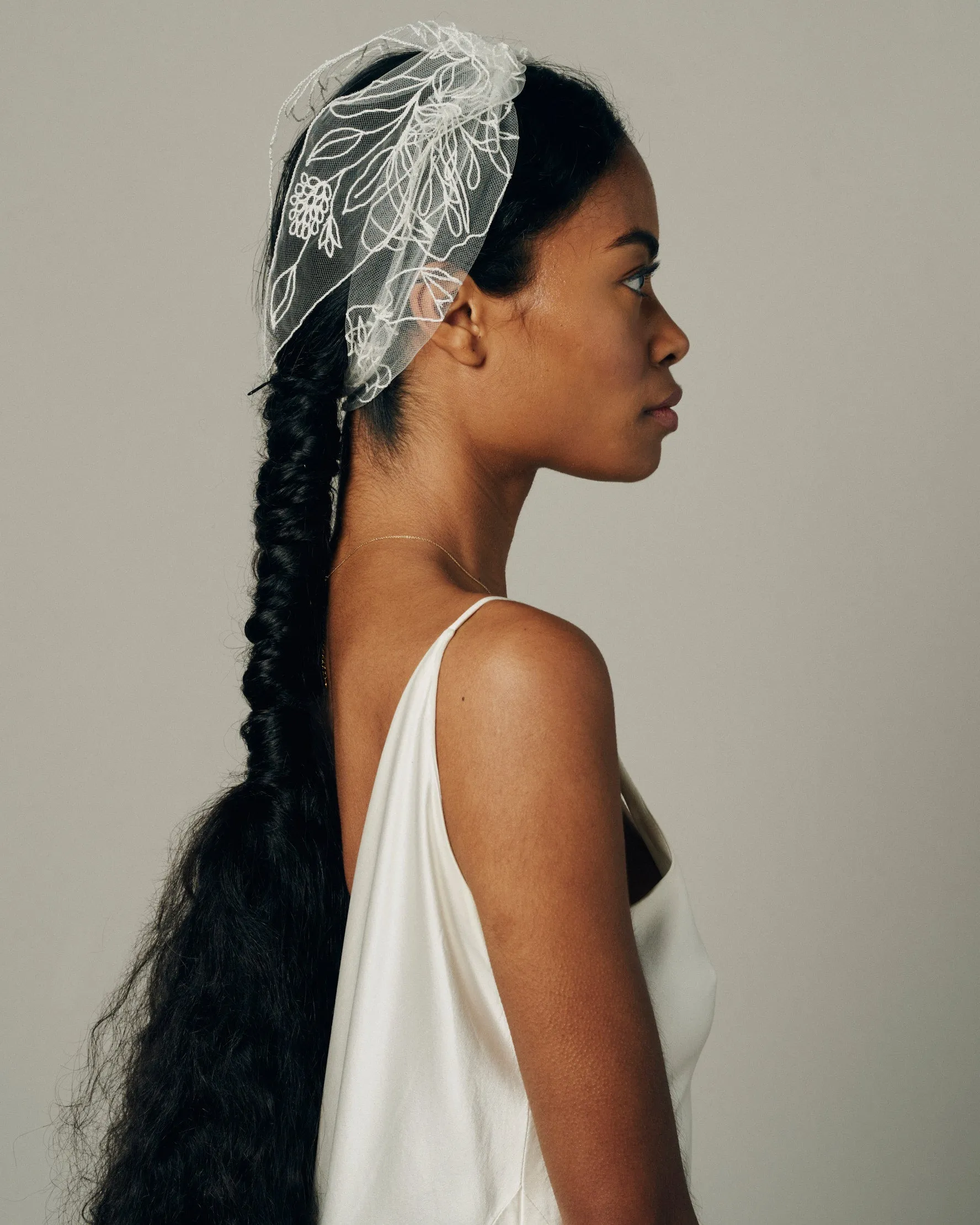 NATURA EMBROIDERED HAIR WRAP