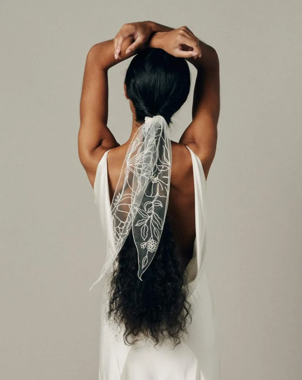 NATURA EMBROIDERED HAIR WRAP