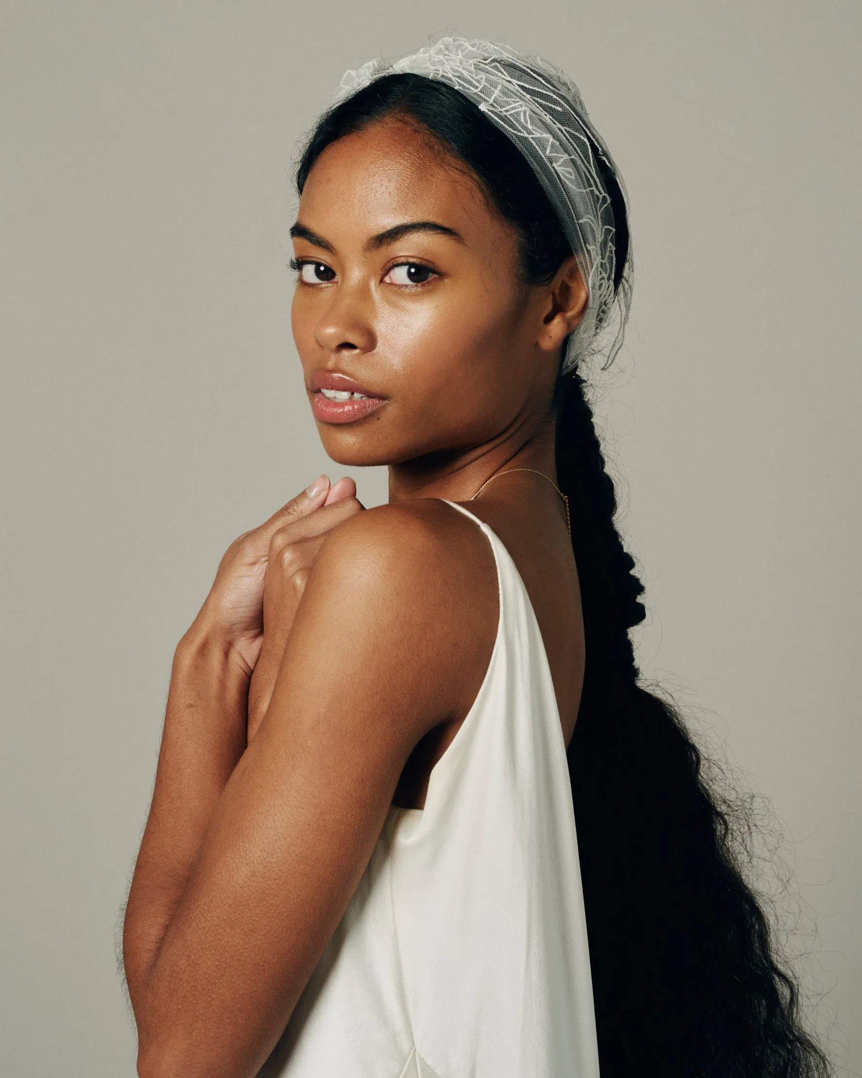 NATURA EMBROIDERED HAIR WRAP