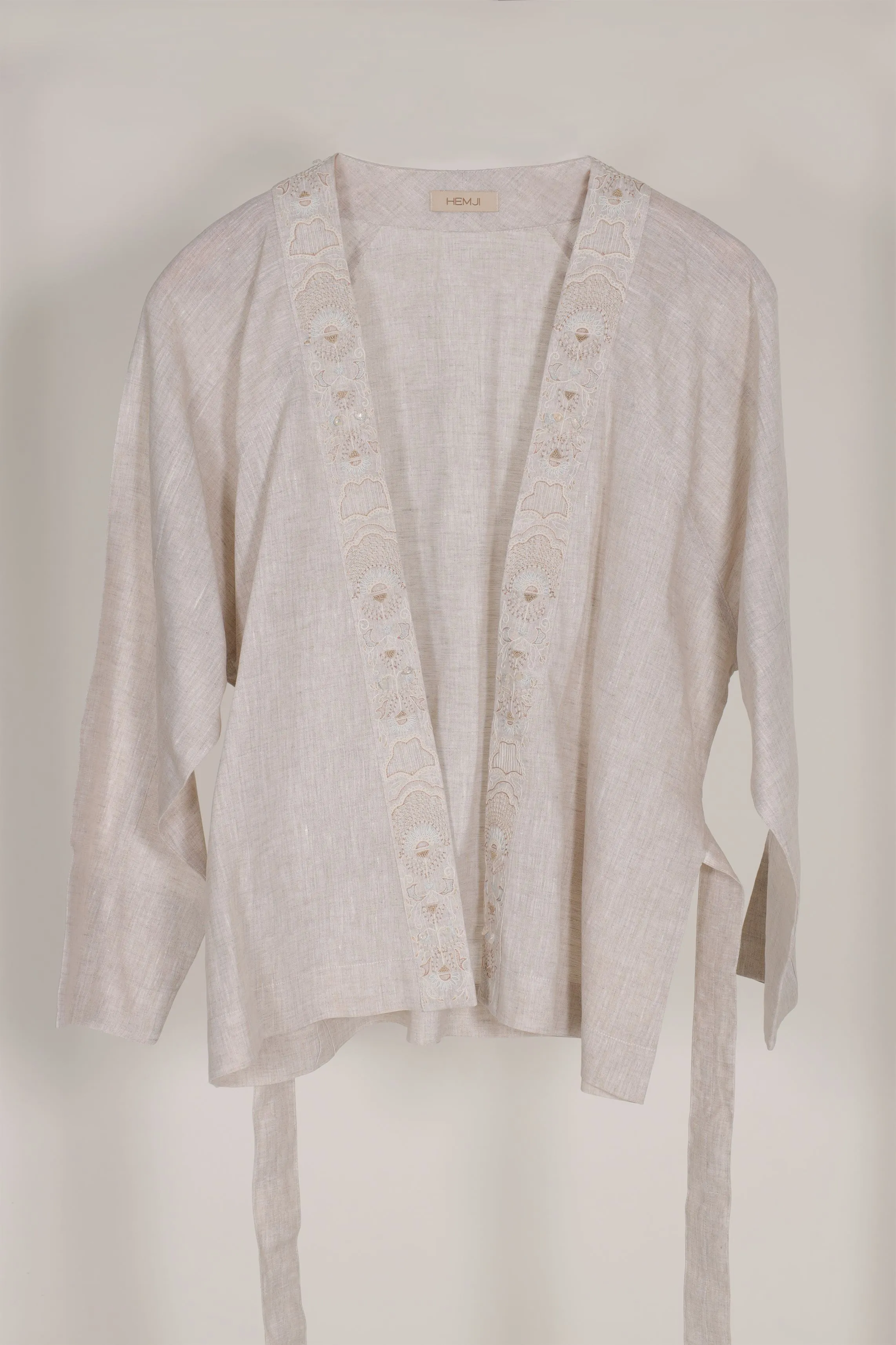 New Season Summer to Fall 2024-Kimono Overlay Wrap Embroidered Linen Off White-N/W/067-Suzanne-Fashion Edit Hemji