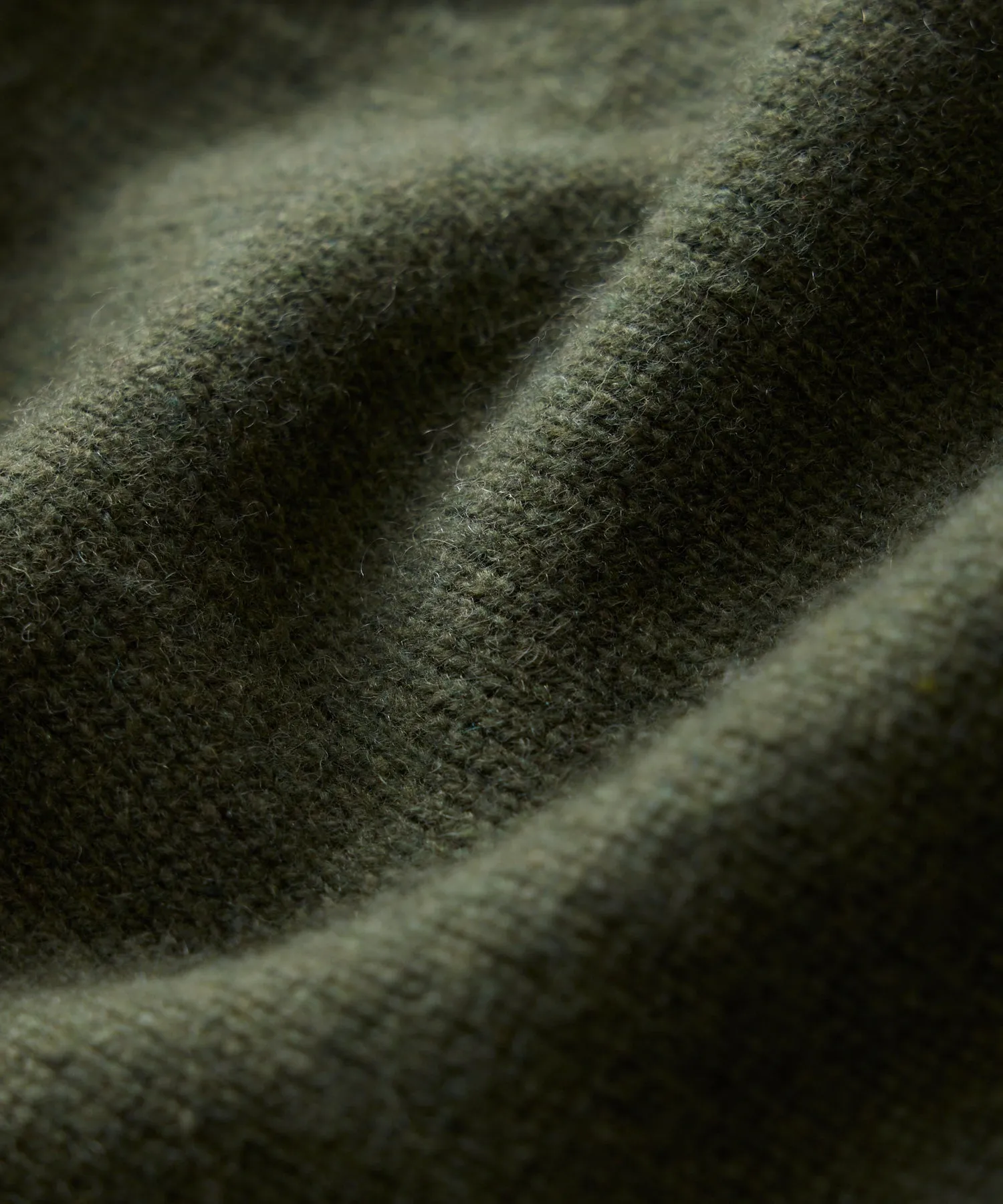 Nomad Cashmere Turtleneck