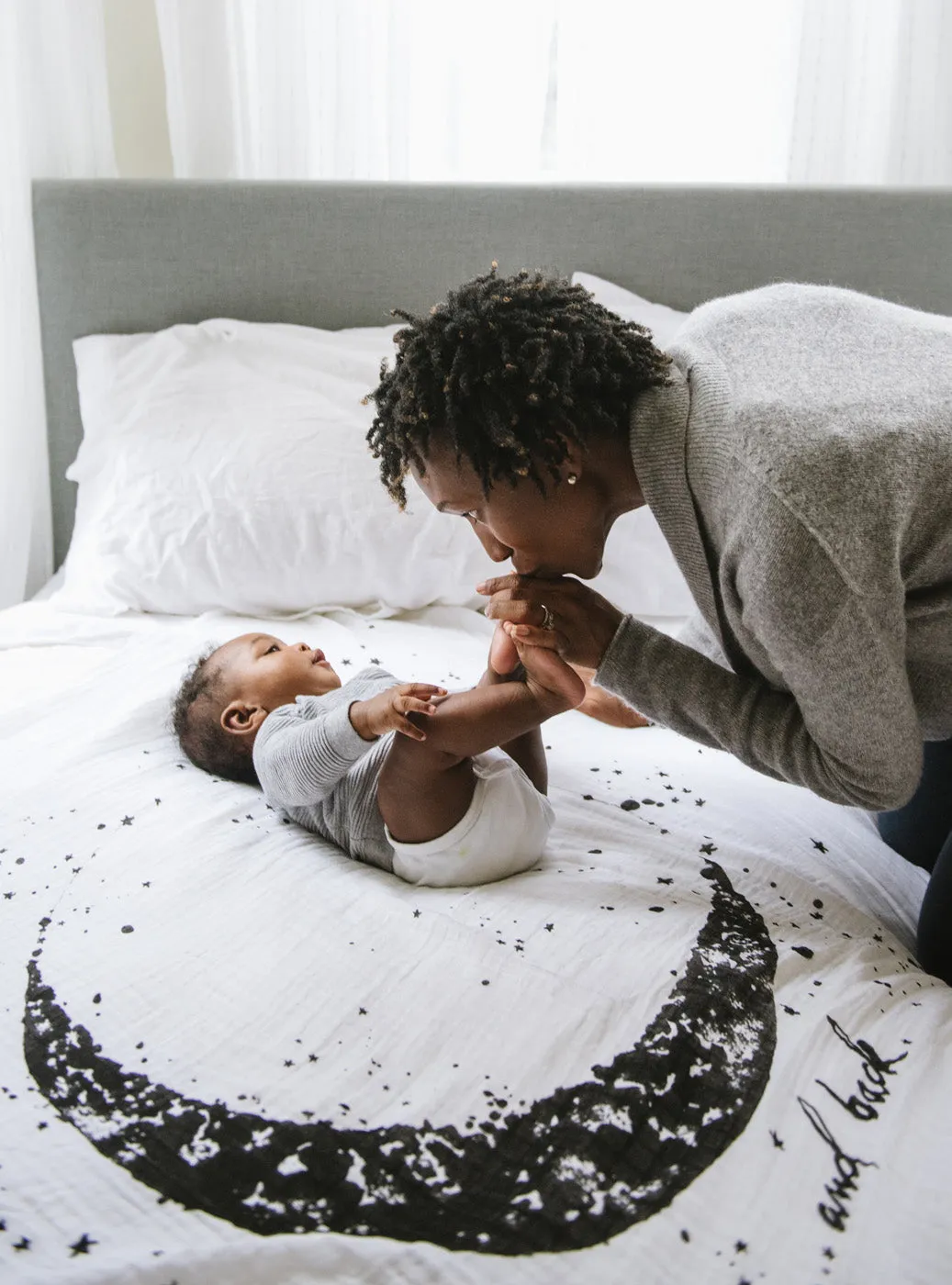 Organic Cotton Swaddle Tapestry - Moon and Back