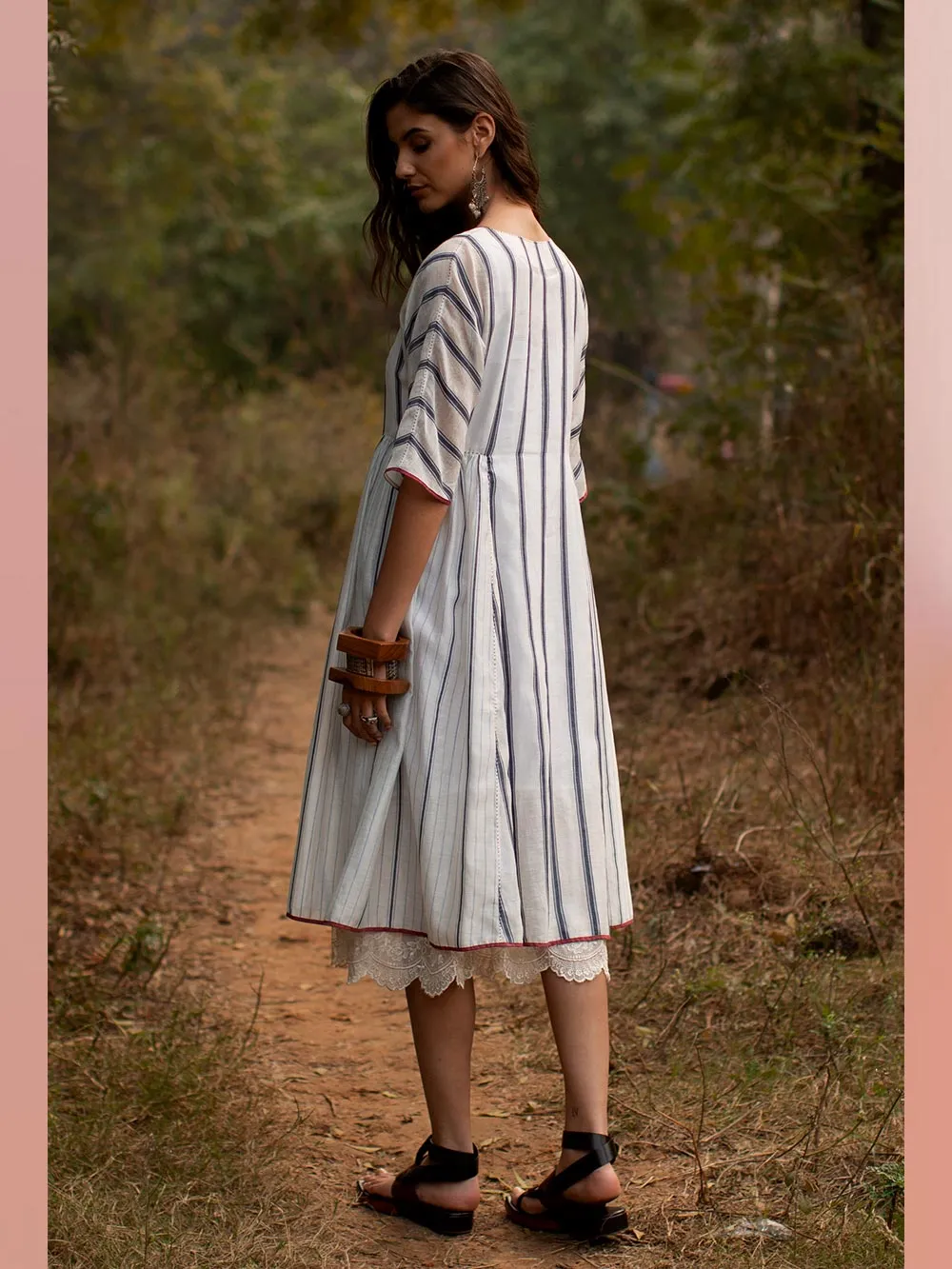 Payal Pratap   -   Tunic Martha  I  Tunic With Tassels And Embroidered Slip