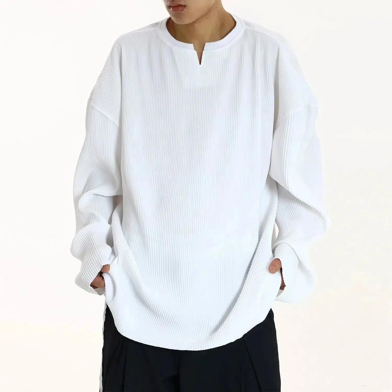 Pleated Bottoming V-neck Shirt