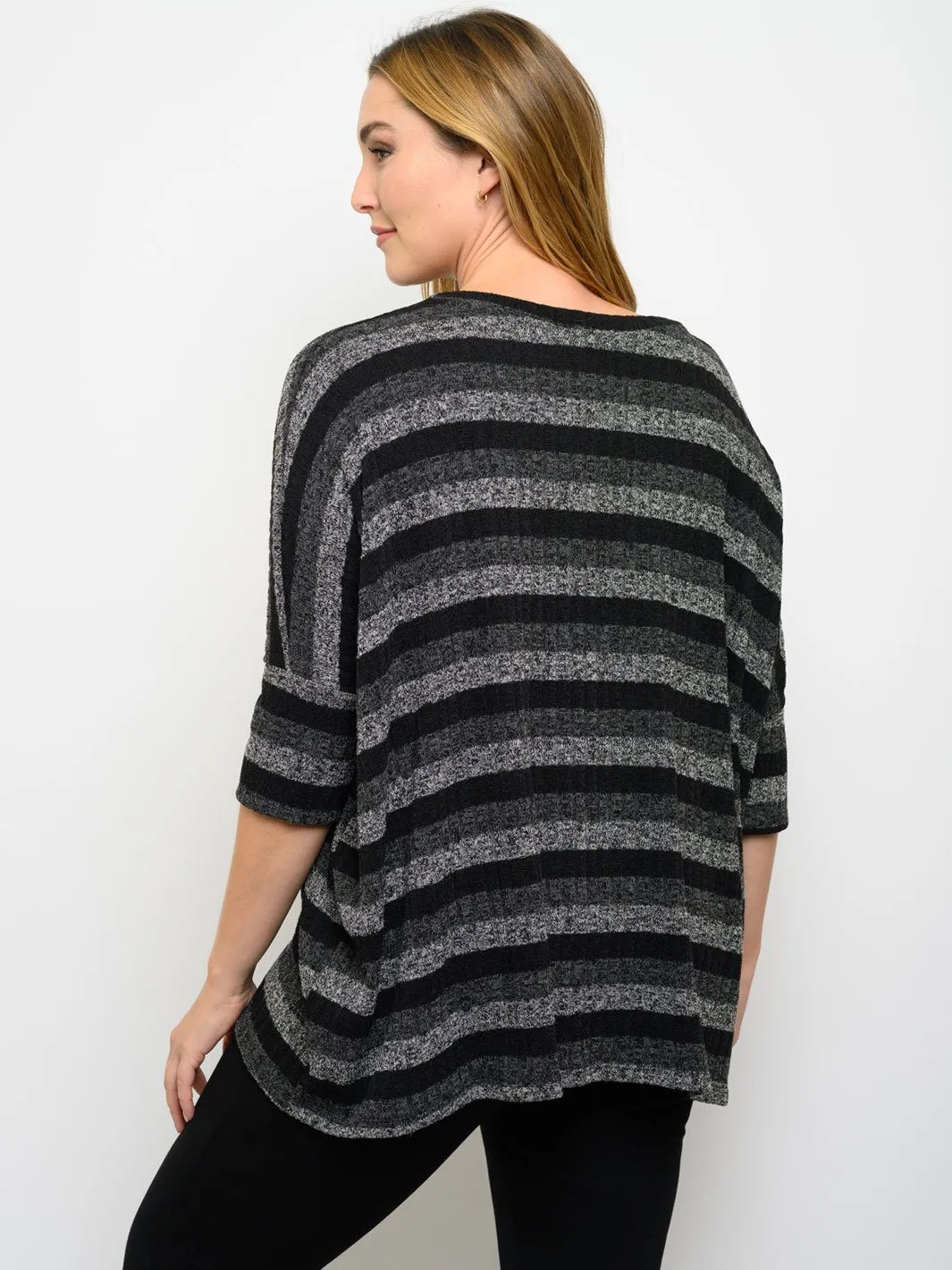 PLUS SIZE STRIPES SHORT SLEEVE TUNIC TOP