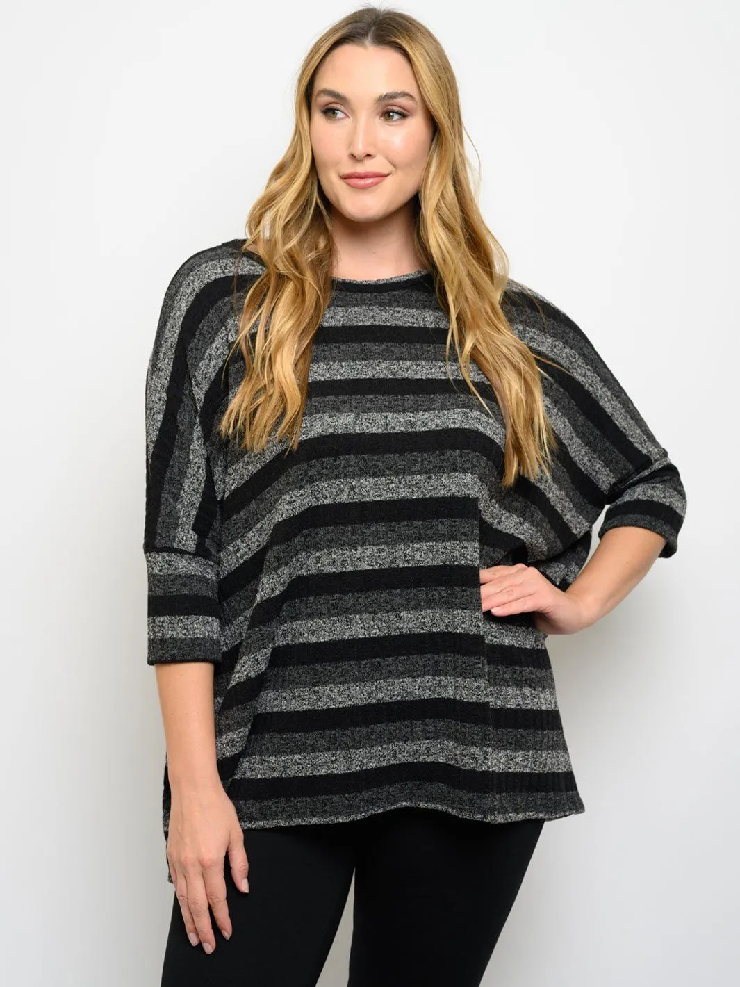 PLUS SIZE STRIPES SHORT SLEEVE TUNIC TOP