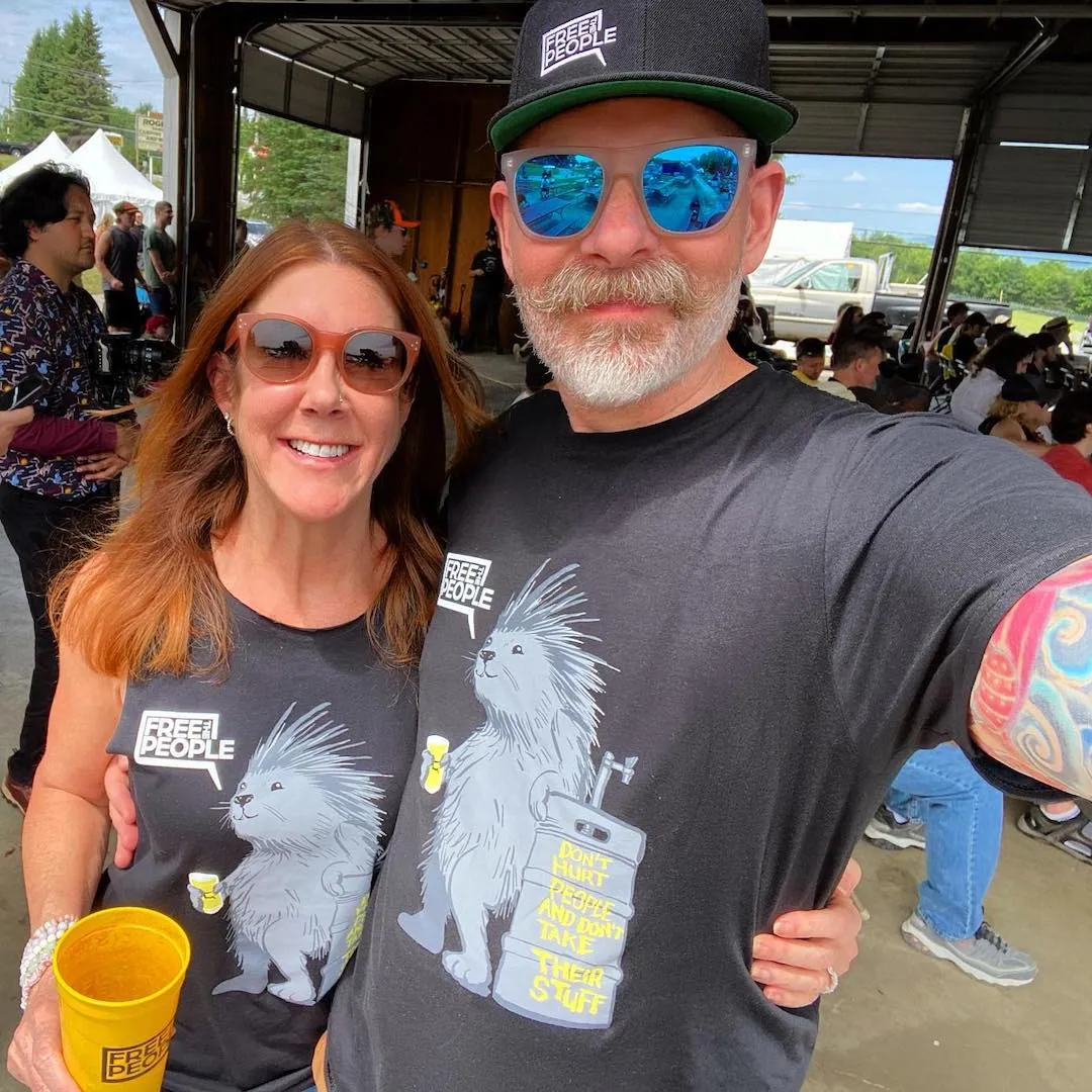 Porcupine Kegger | Women's Tee
