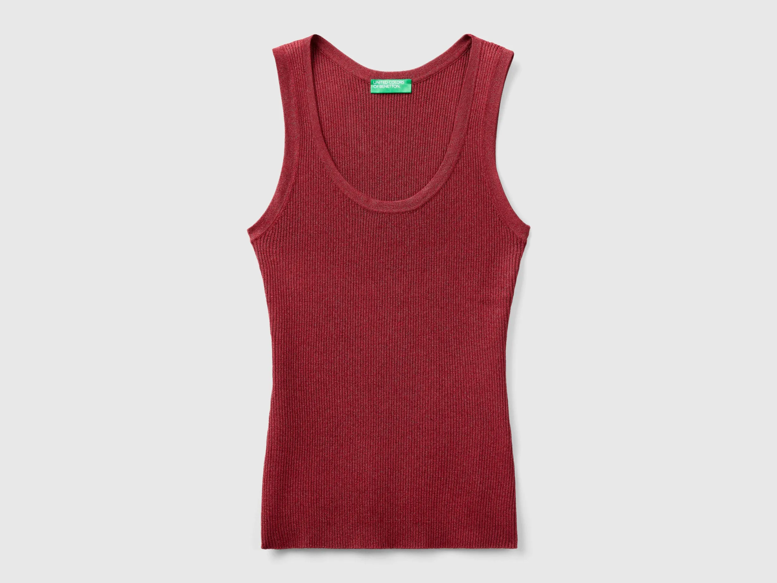 Regular Fit Scoop Neck Solid Vest