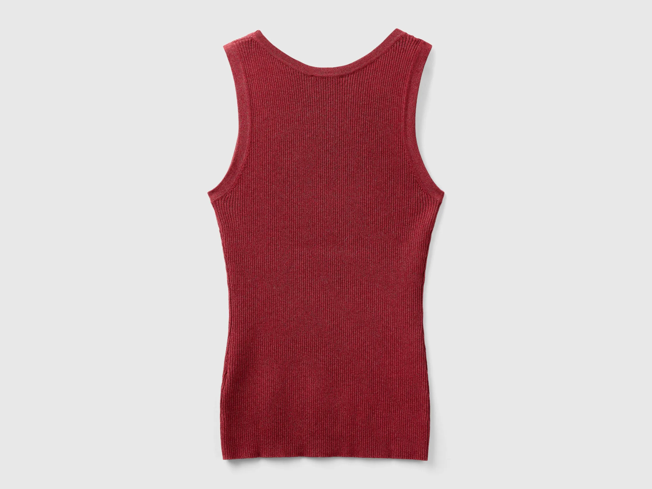 Regular Fit Scoop Neck Solid Vest