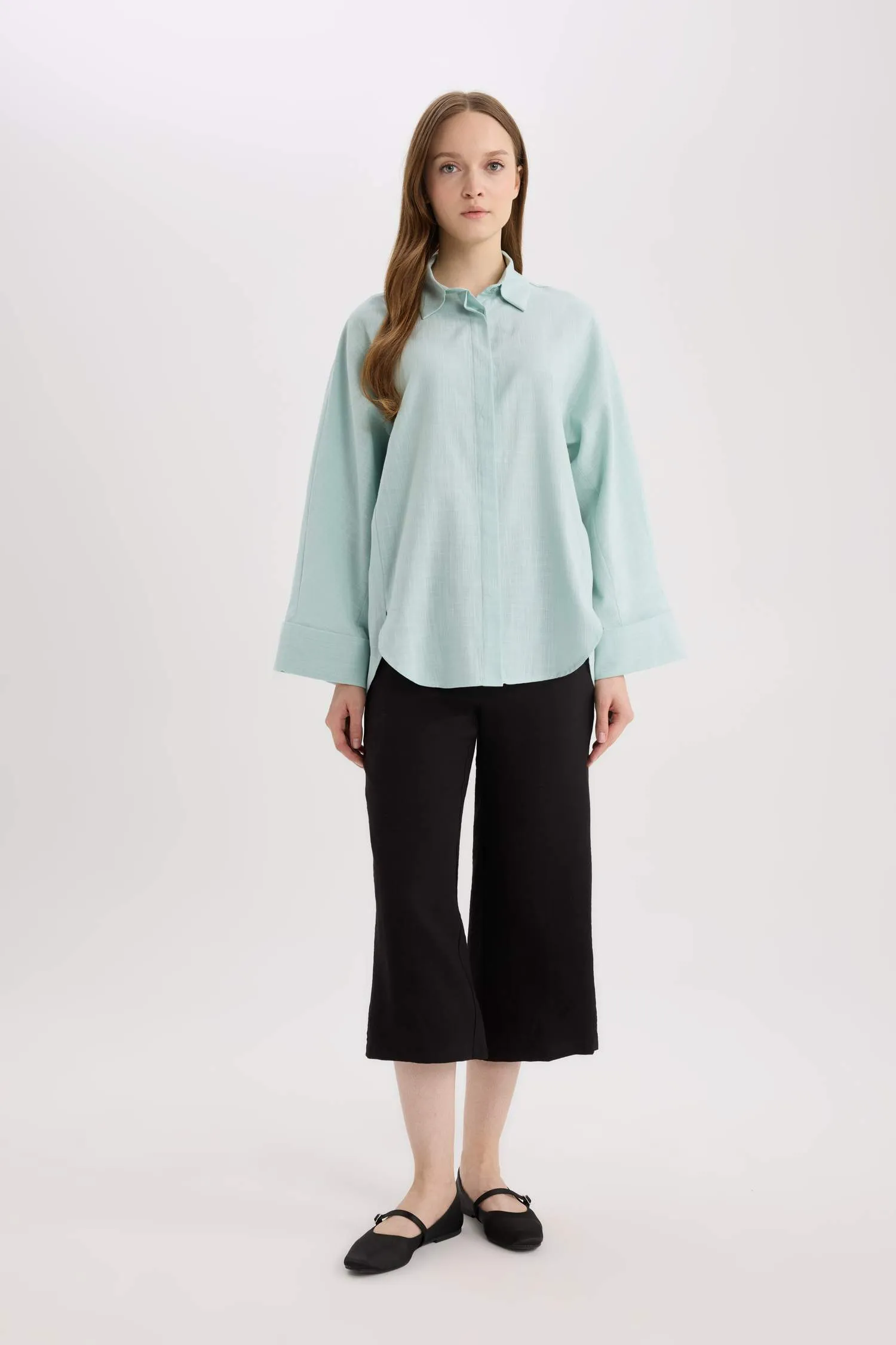 Relax Fit Linen Blend Long Sleeve Tunic