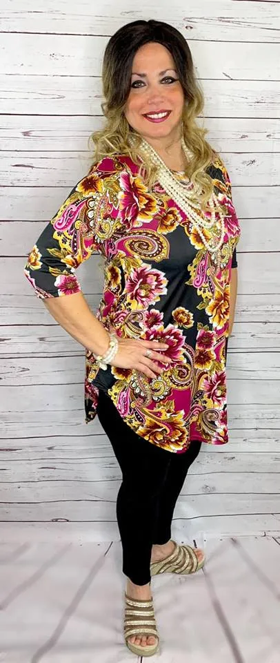 S, M, L : Magenta Floral & Black Scoop Tunic