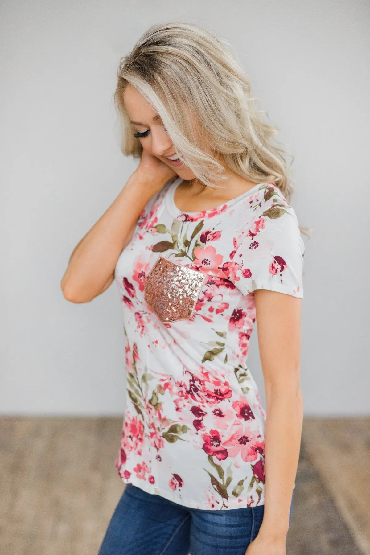 Short Sleeve Floral Glam Pocket Top- Pink & Ivory