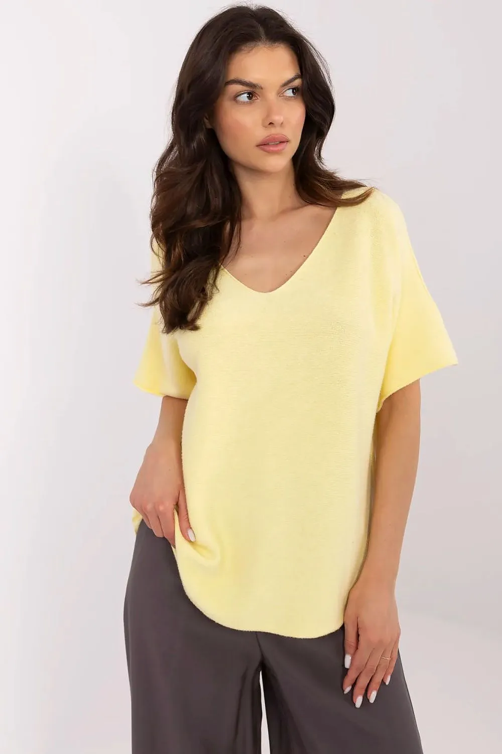 Short sleeve sweater model 209991 Italy Moda