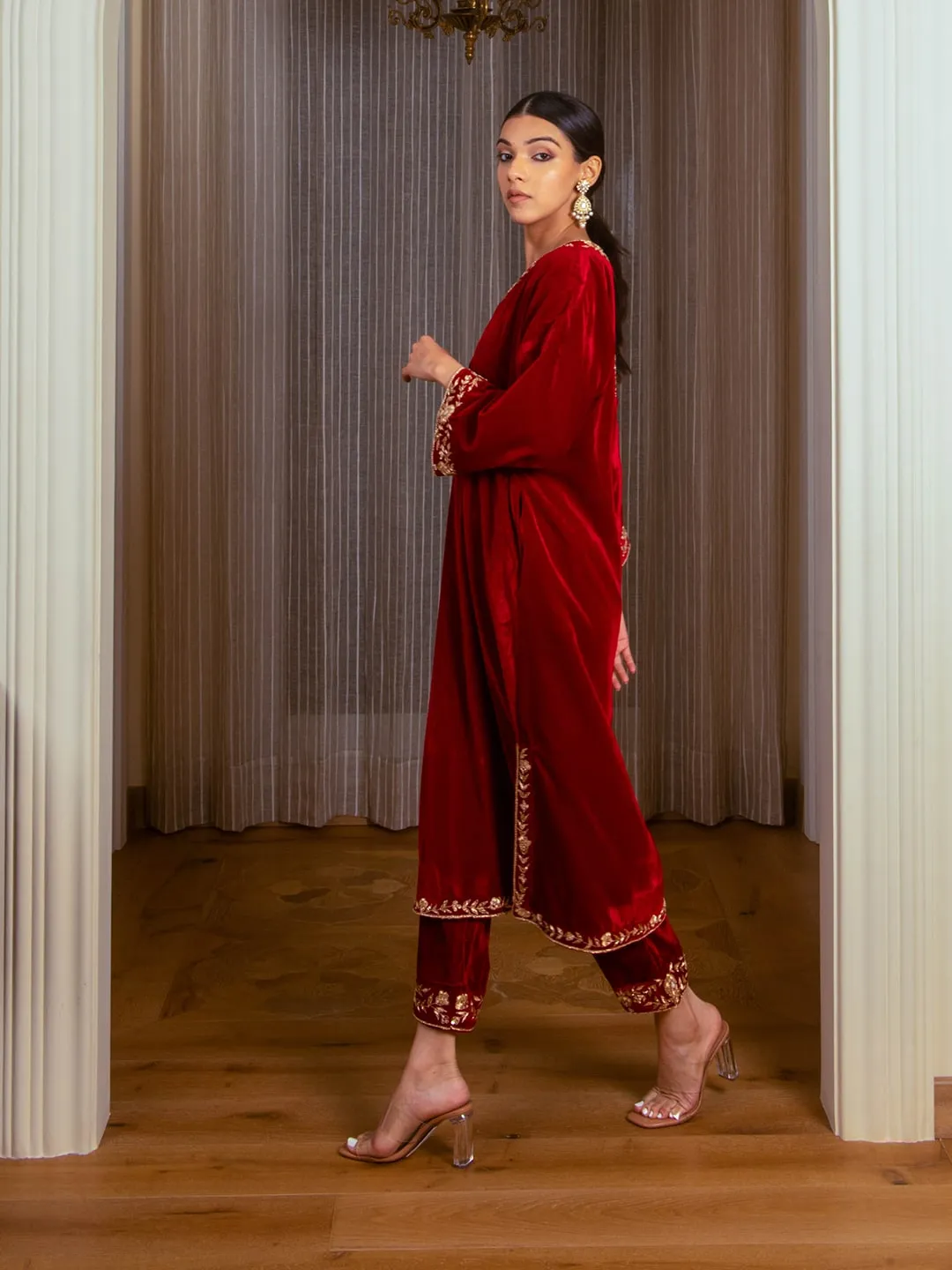 Silk Velvet Embroidered Kurta Set (Deep Red)