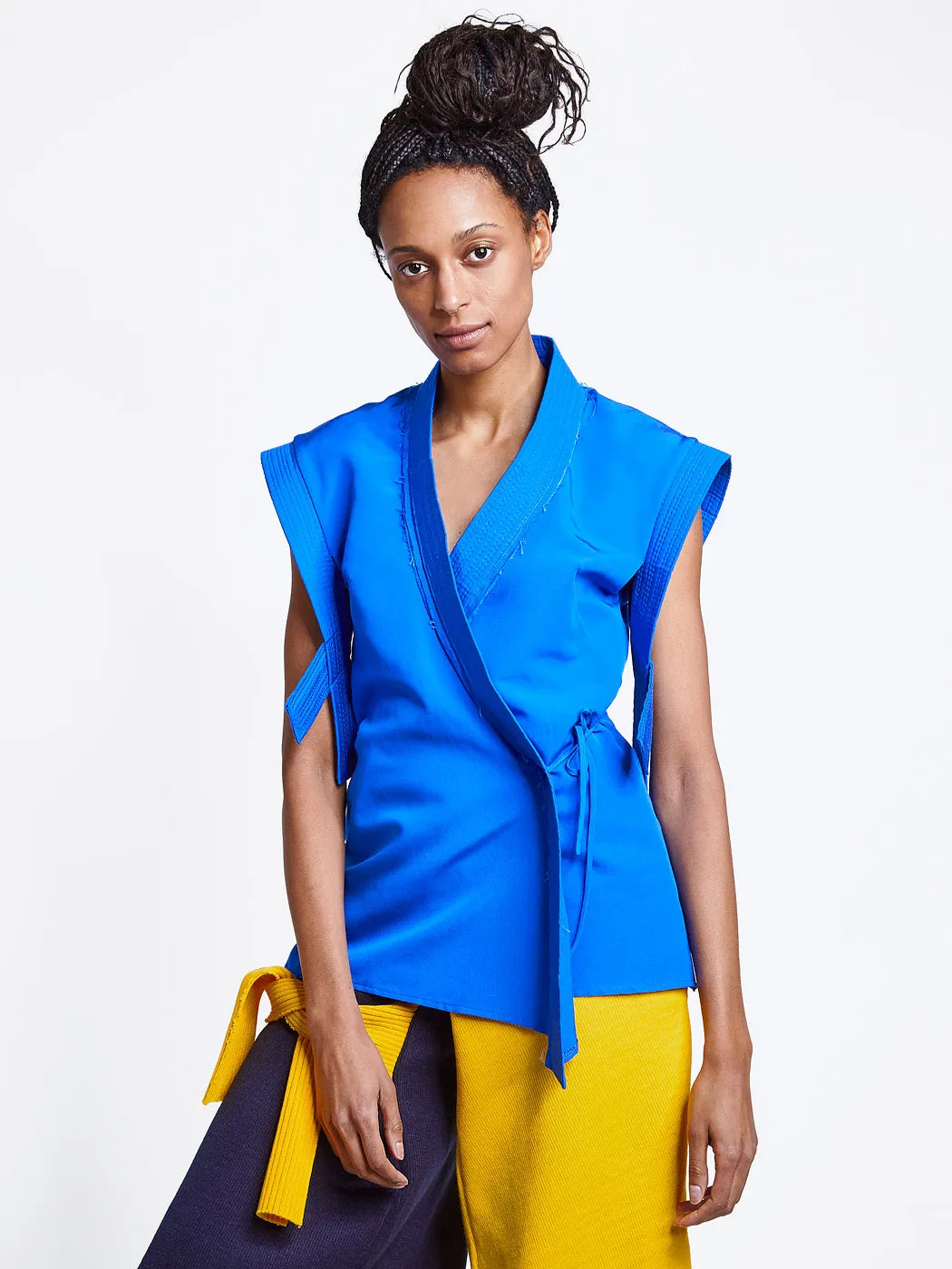 Sleeveless Cross Strap Wrap