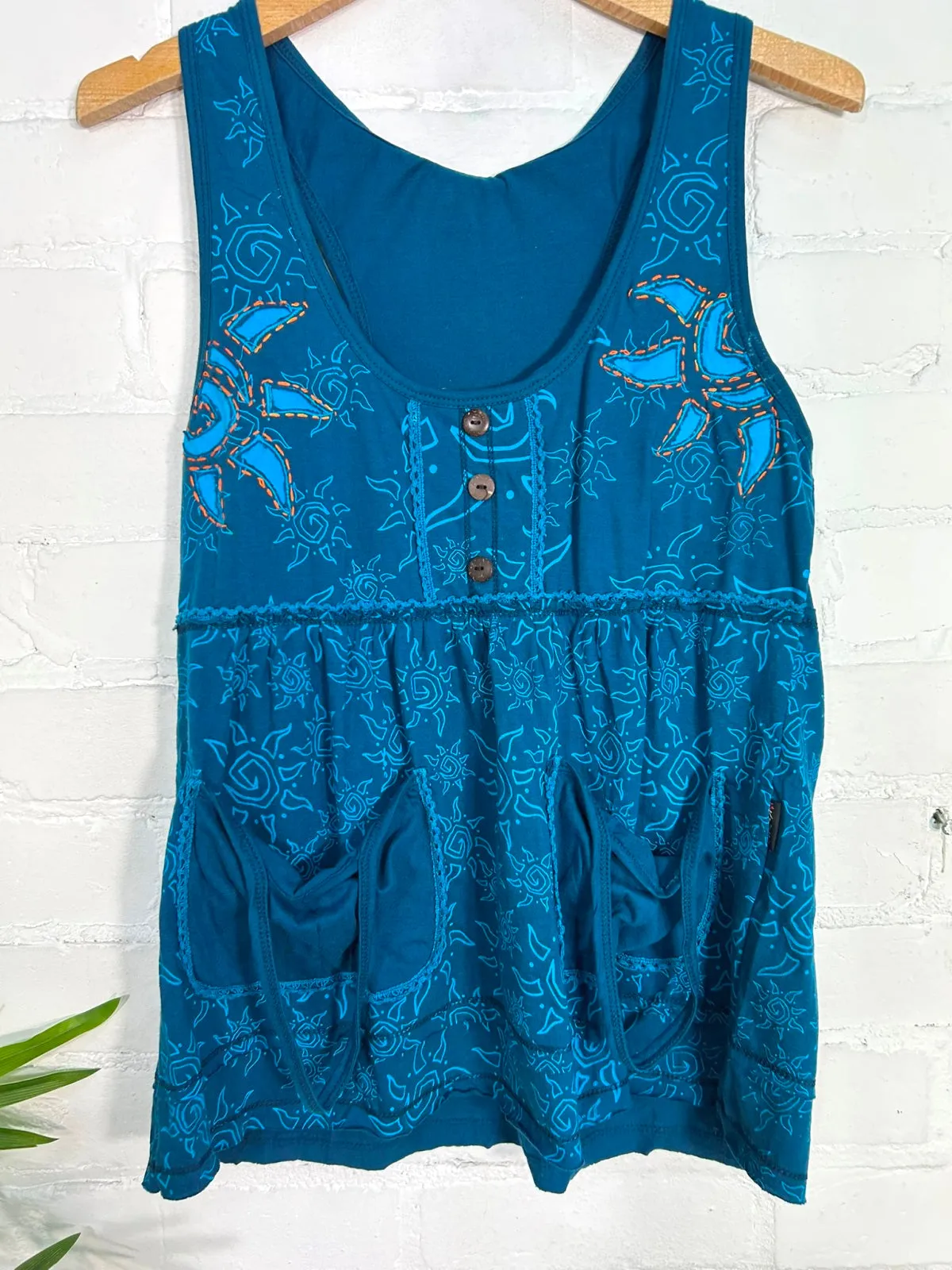 Sleeveless T-Shirt