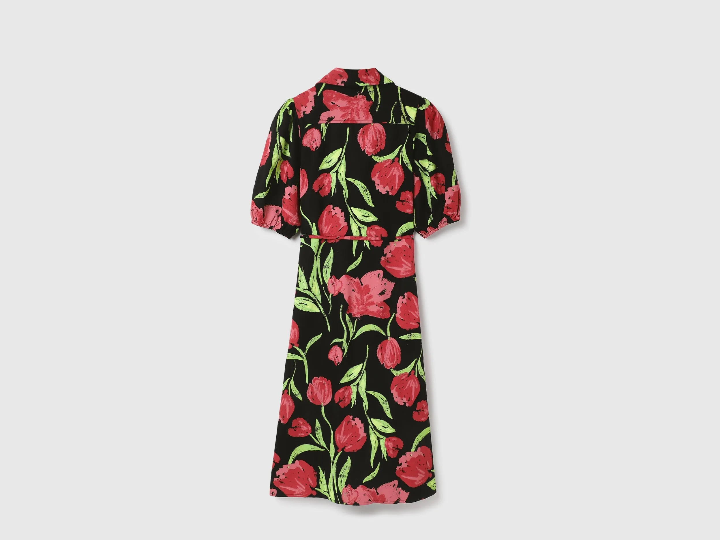 Spread Collar Printed Dresses