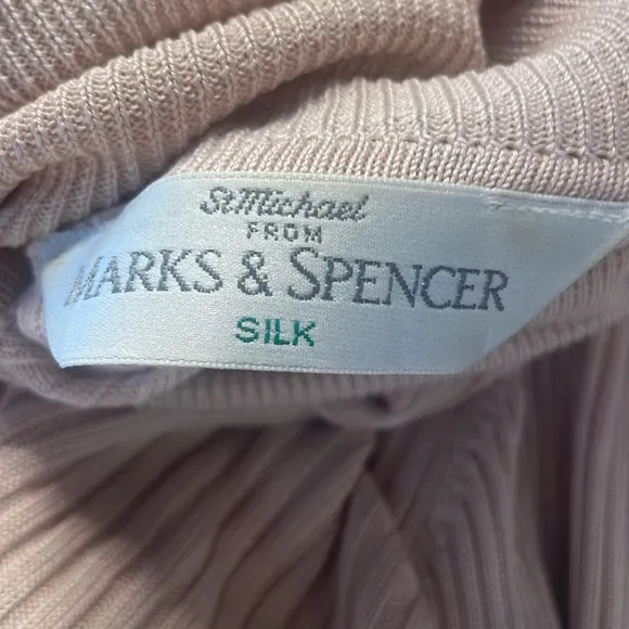 St Michael Marks &amp; Spencer 100% silk turtleneck sweater top long sleeves 10 12