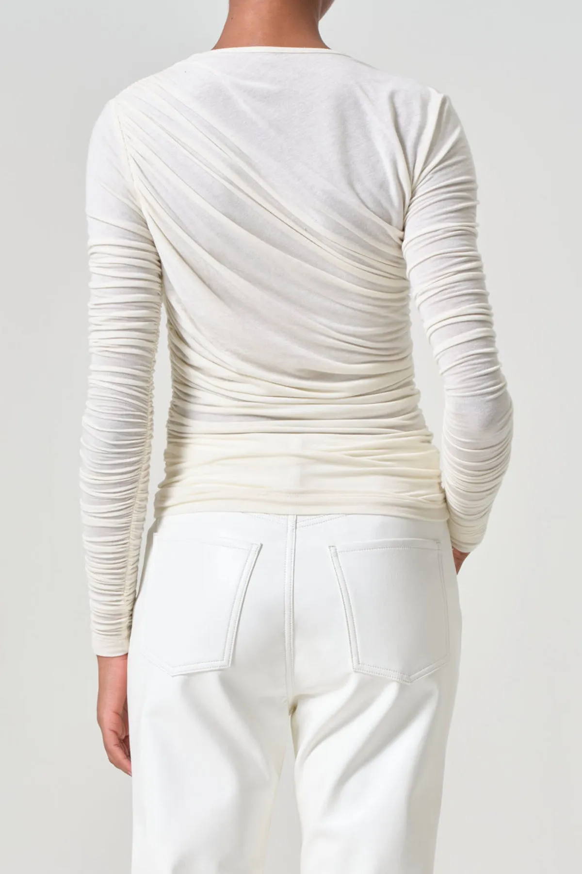 Tania Twist Tee in OatMilk
