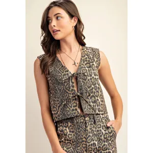 Tie Front Sleeveless Vest {Leopard}