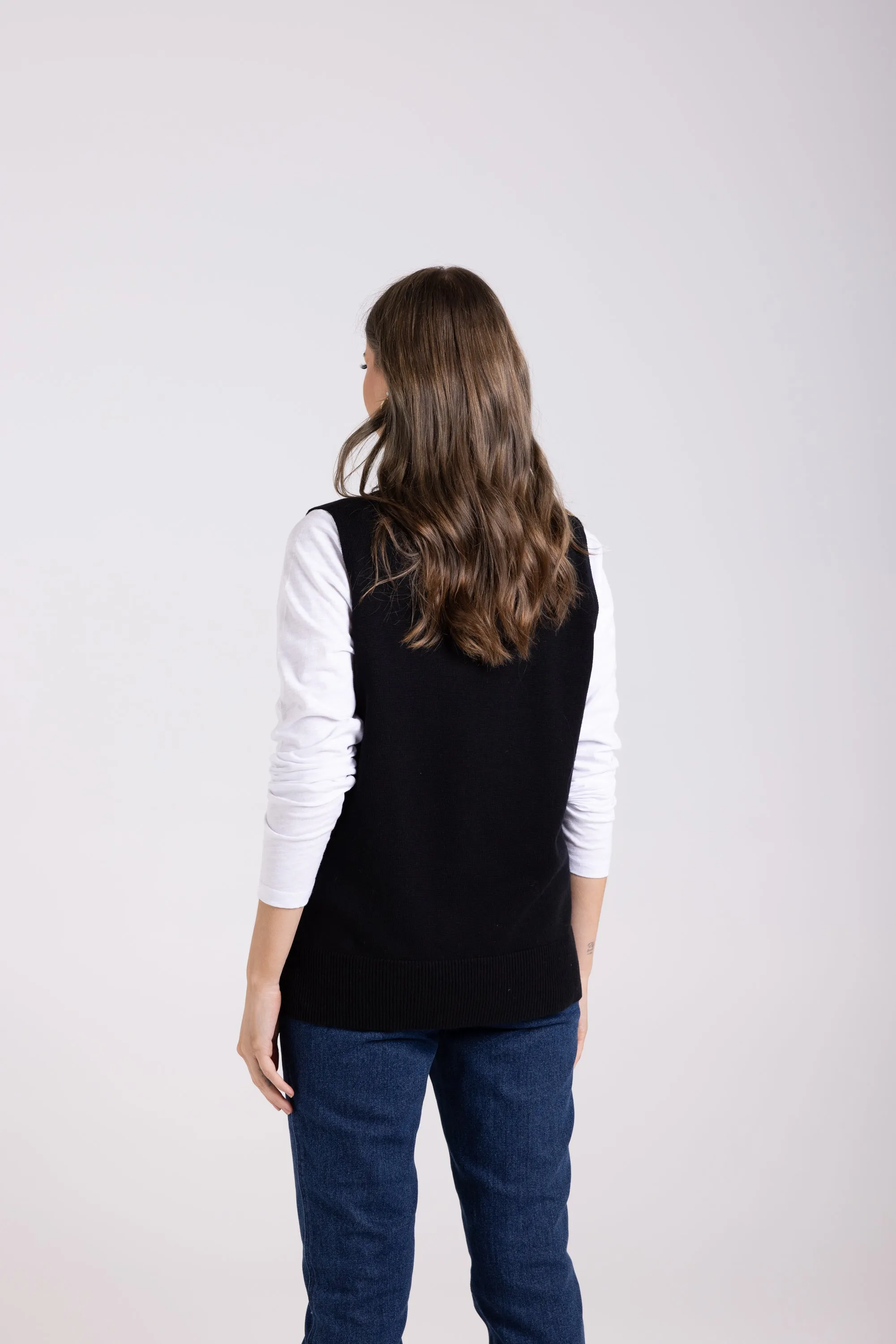 Two T's Knit Vest - Black