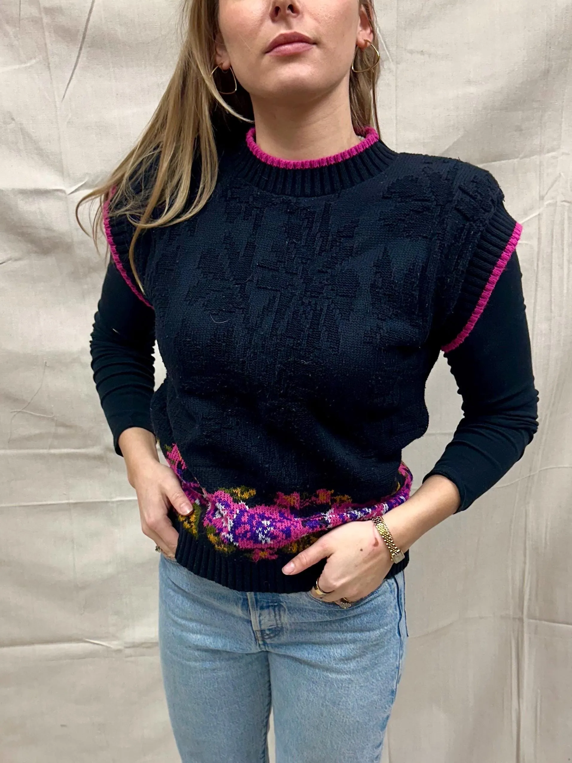 Vintage Black and Pink Pullover Vest with Flower Detail | Size Medium