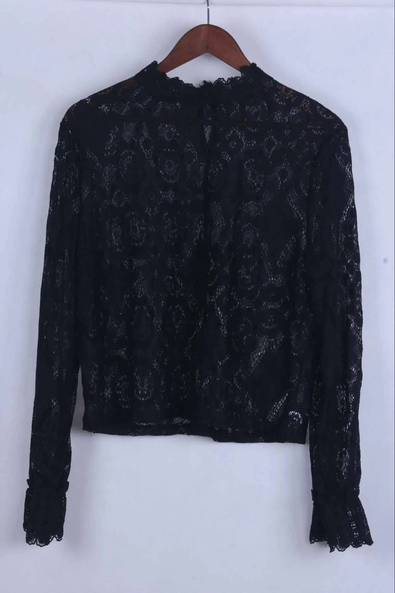 Vlovelaw Solid Lace Tops(2 Colors)
