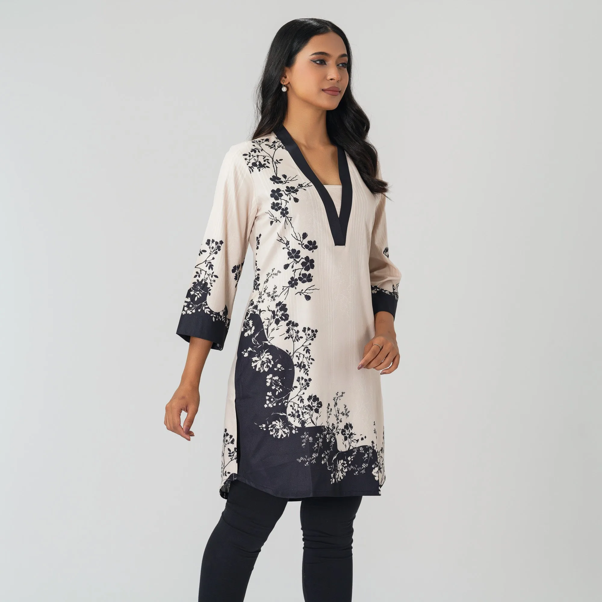 Womens Black & White Printed Tunic