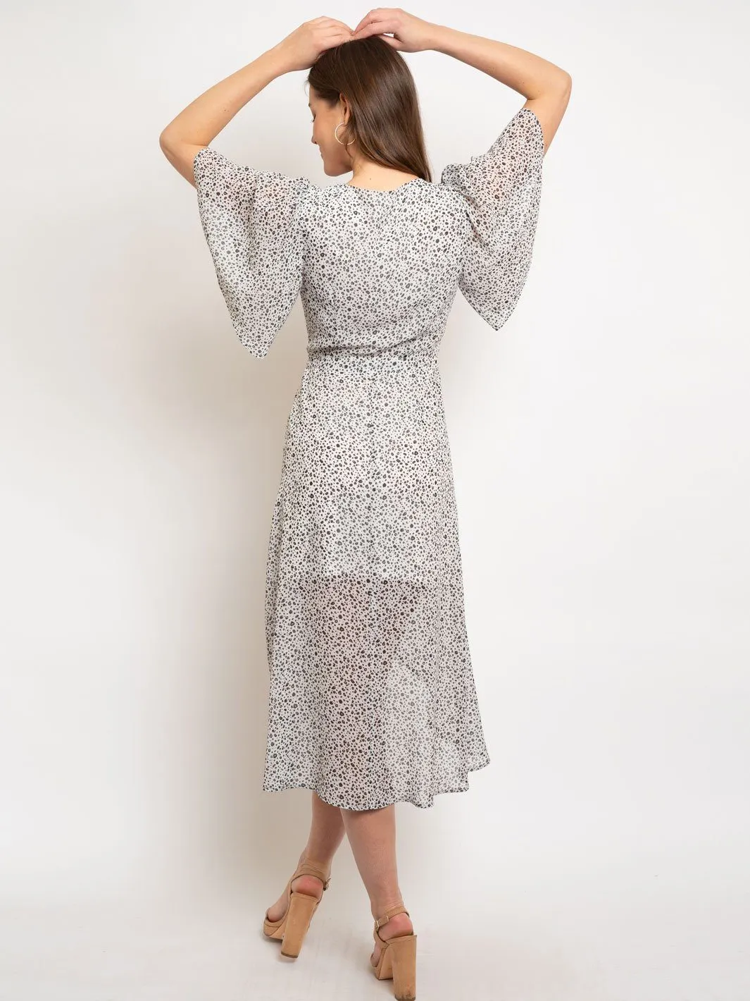 WOMEN'S HALF FLOTTER SLEEVE PRINTED MIDI WRAP DRESS