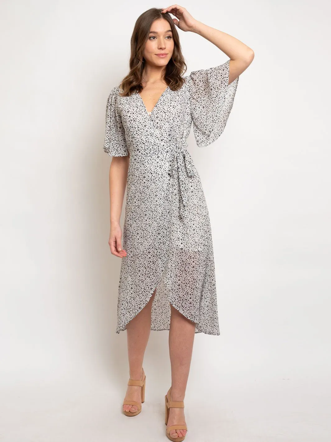 WOMEN'S HALF FLOTTER SLEEVE PRINTED MIDI WRAP DRESS