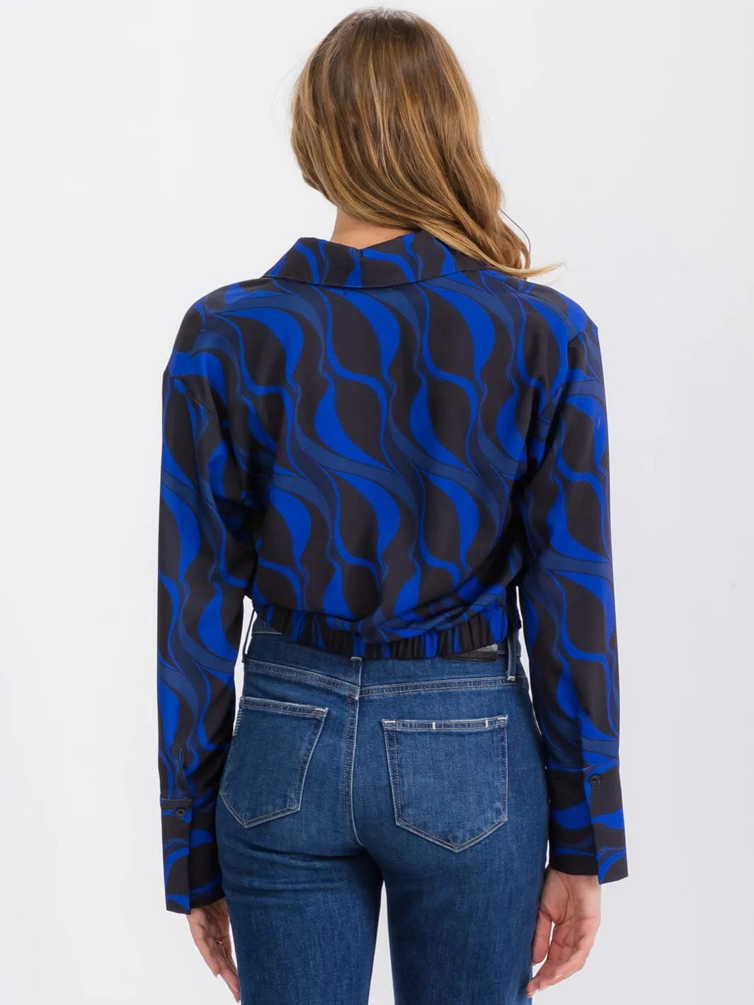 WOMEN'S LONG SLEEVE BUTTON CLOSURE PRINTED WRAP CROP TOP