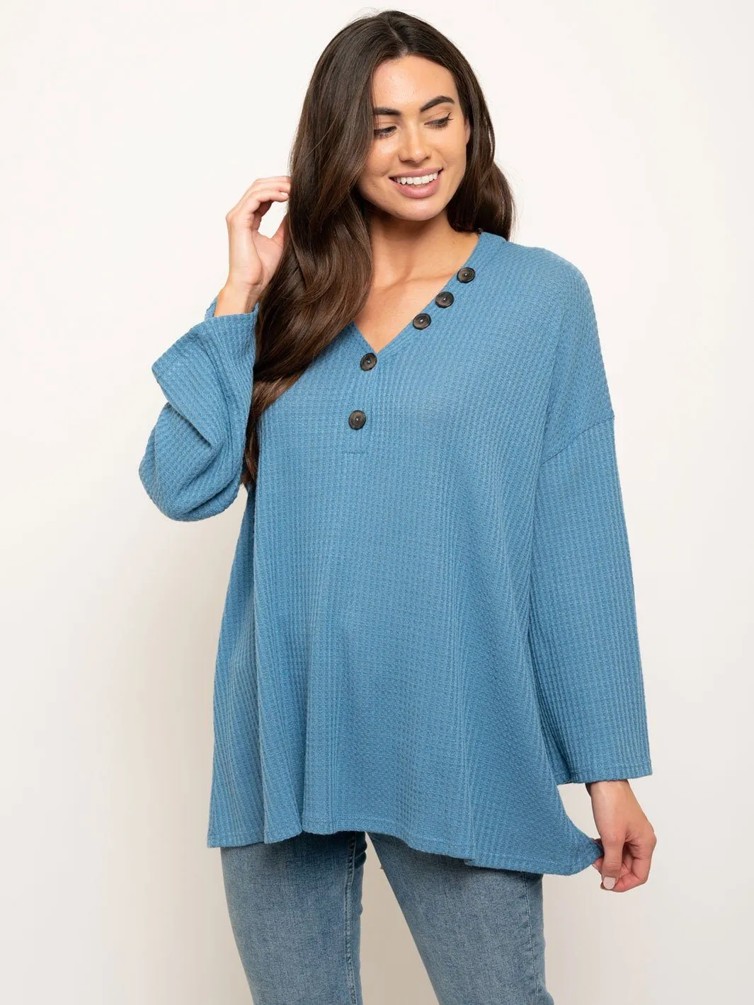 WOMEN'S LONG SLEEVE BUTTONS DETAIL TOP