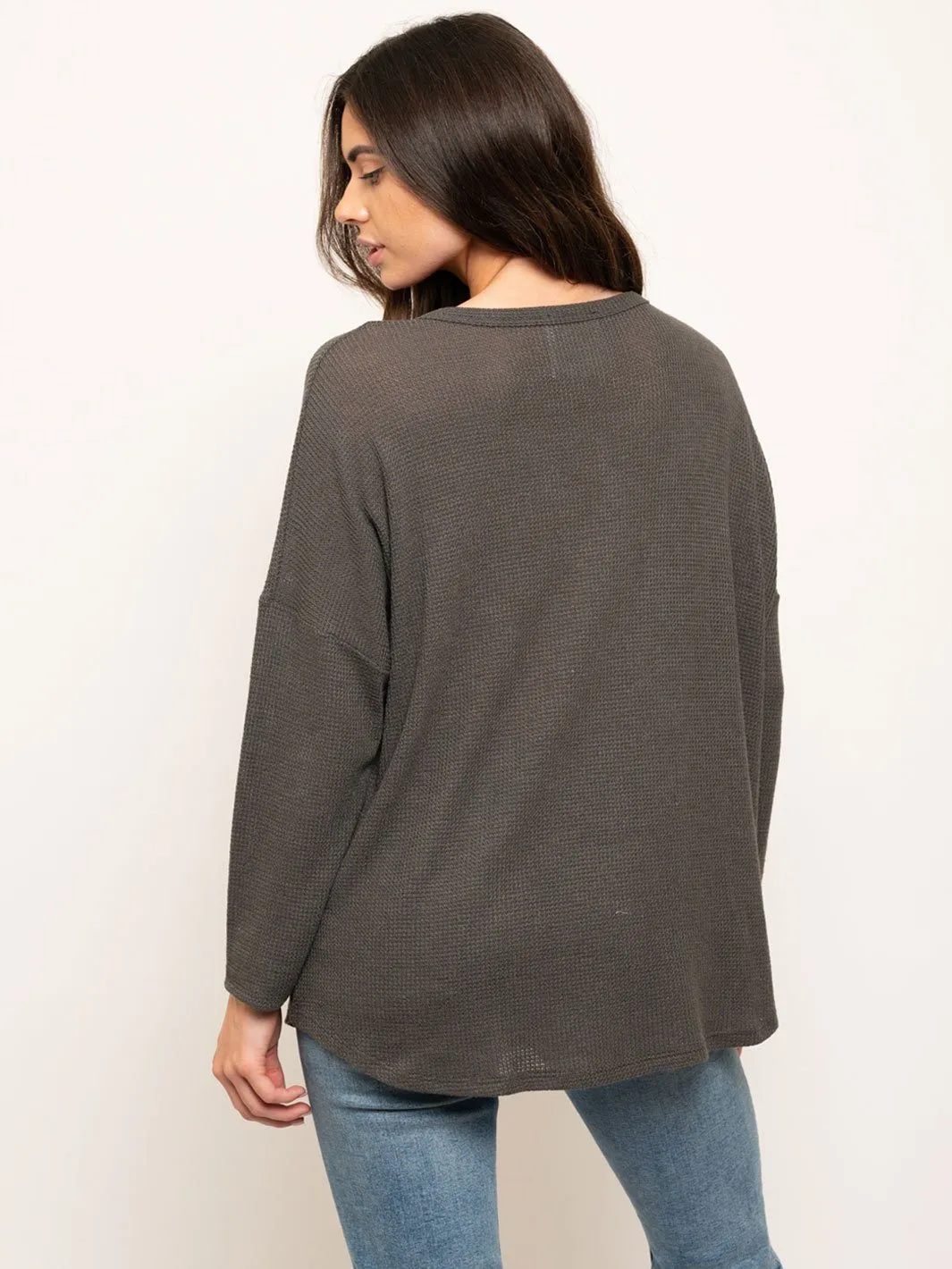 WOMEN'S LONG SLEEVE BUTTONS DETAIL TUNIC TOP