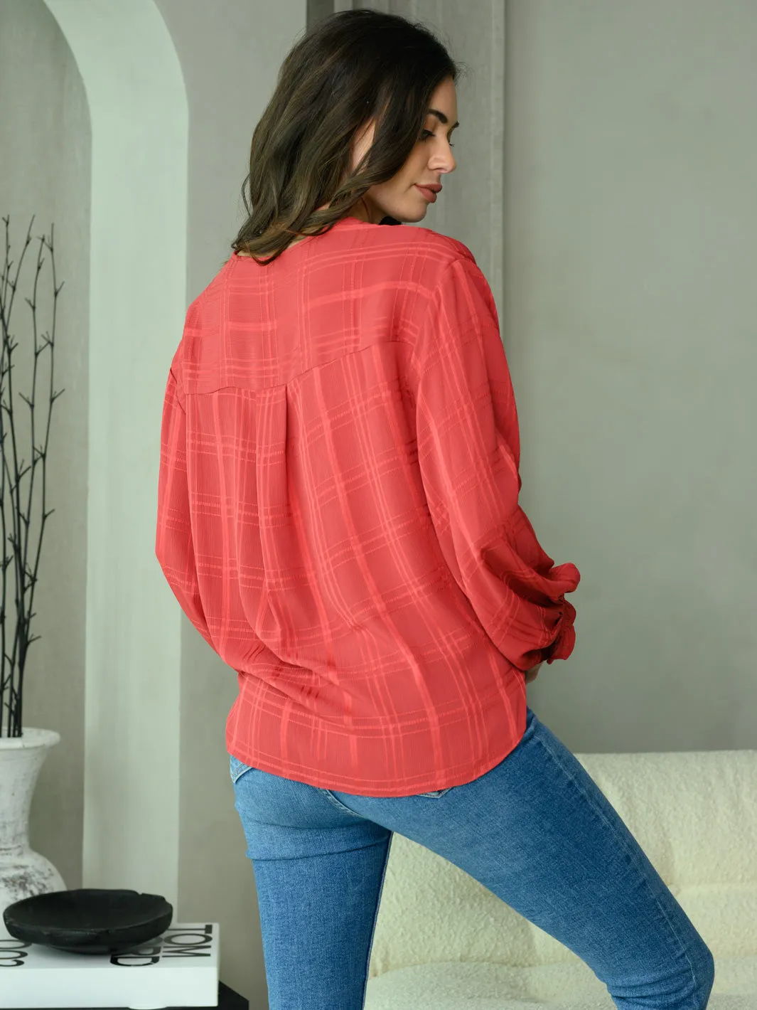 WOMEN'S LONG SLEEVE SURPLICE FRONT POCKETS TOP