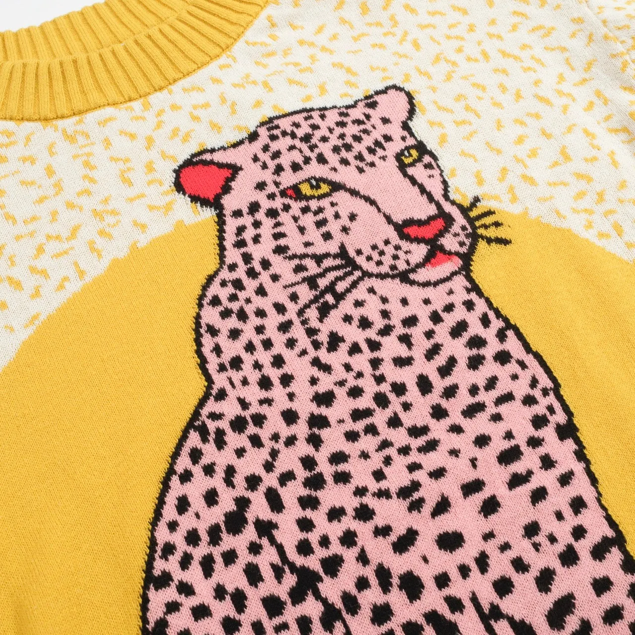 Women’s MOD Pink Leopard Knit Sweater – 1960s Style Fierce Cat Jumper
