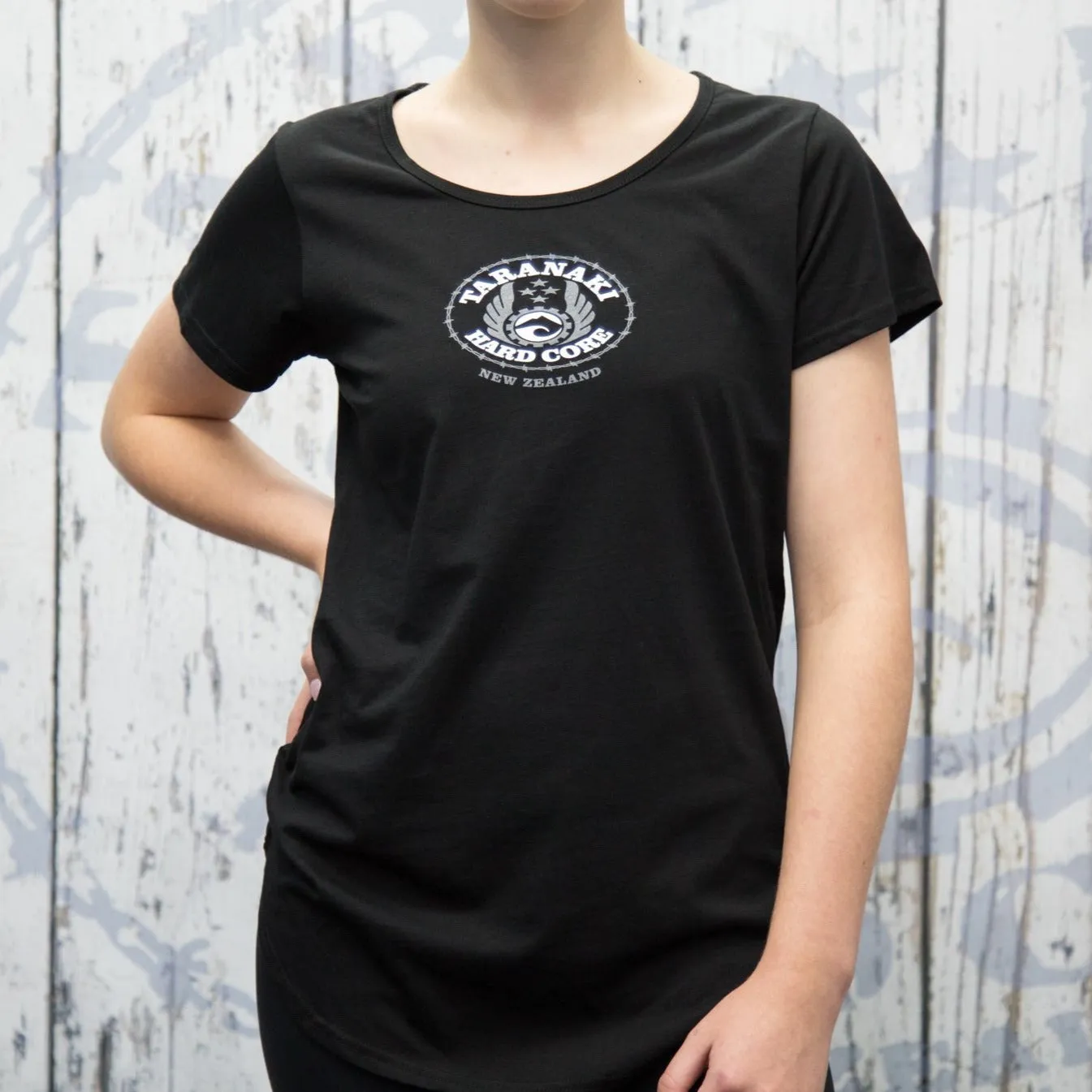 Womens Mountain T-Shirt - Black/Pink