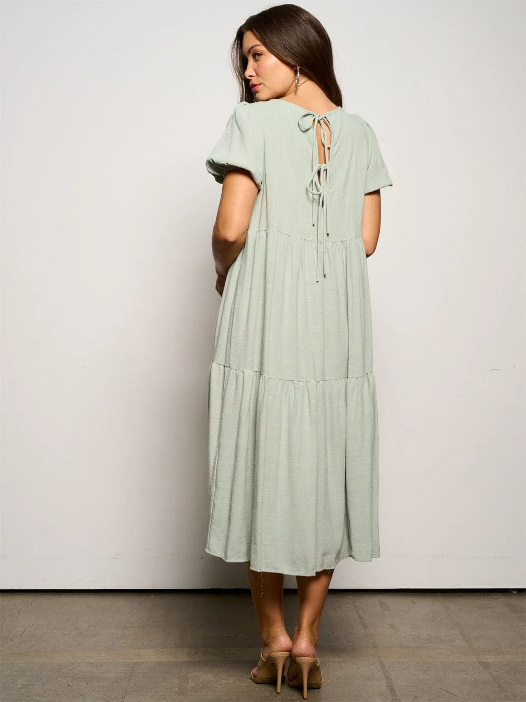 WOMEN'S SHORT PUFF SLEEVE TIERED TUNIC MIDI DRESS